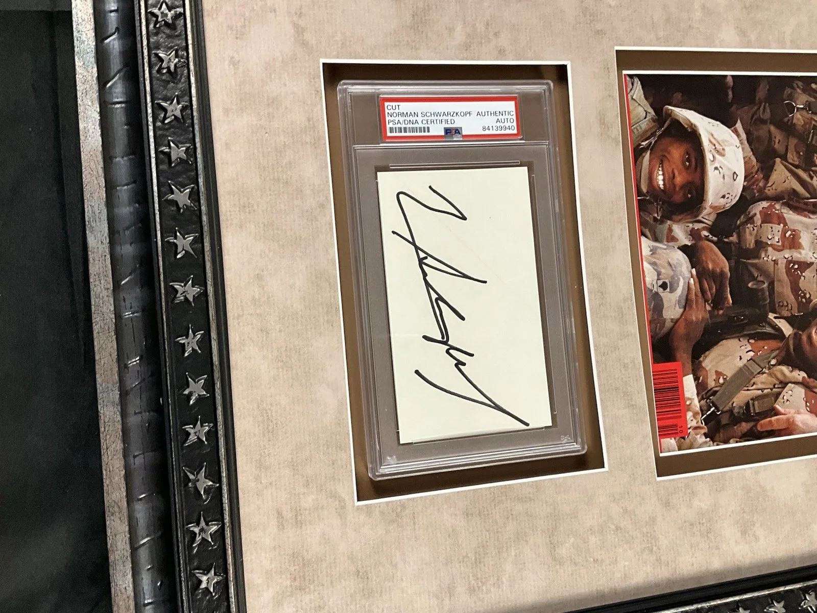 Norman Schwarzkopf Signed Cut PSA Certified 16 3/4x 25 1/4 Frame, image 2