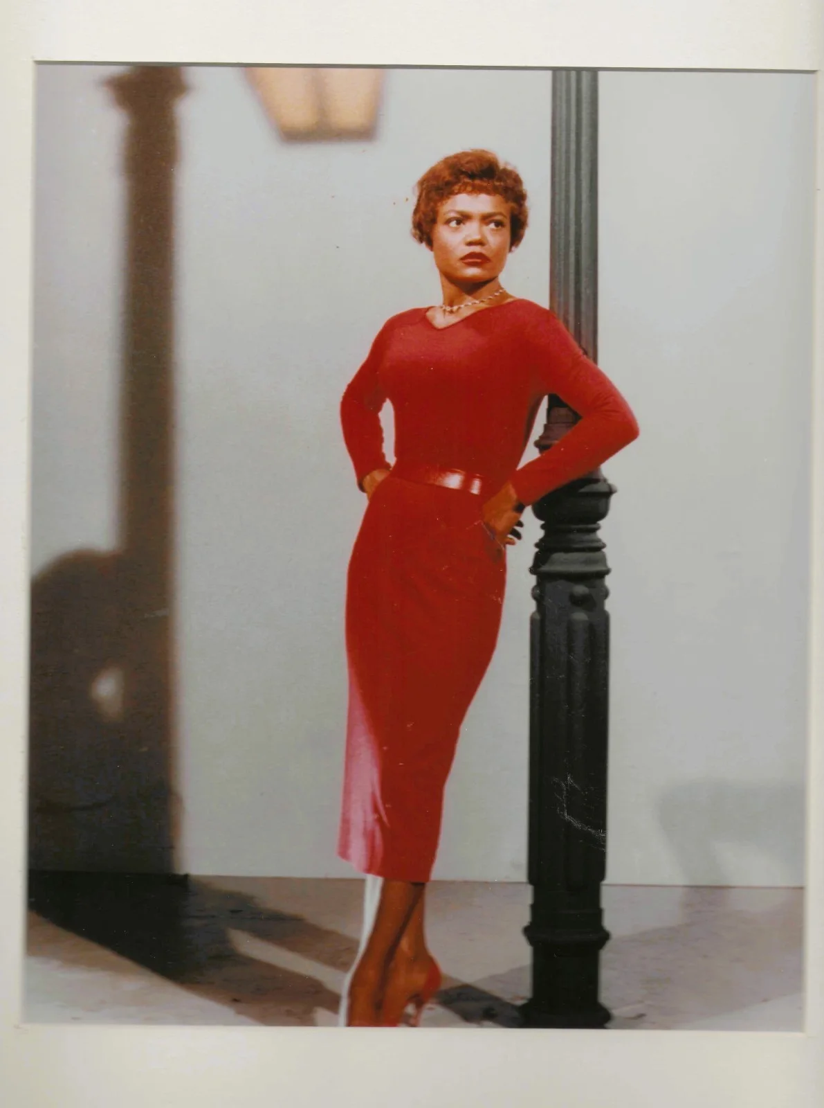 Eartha Kitt — Eartha Kitt signature card MATTED with photo 10x15 with COA, image 3