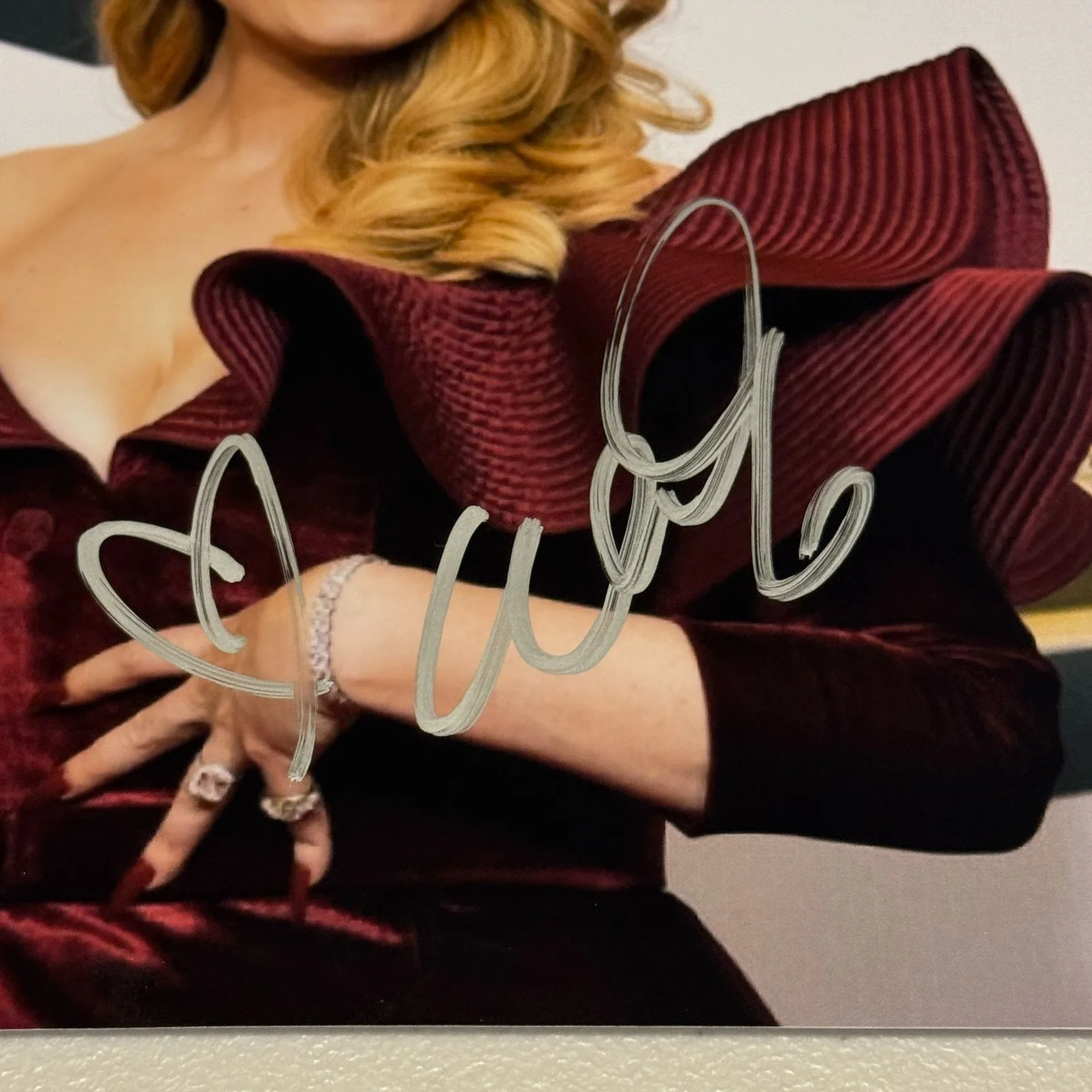ADELE Signed Autographed 8x10 Color Photograph Auto Photo Laurie Blue Adkins COA, image 3