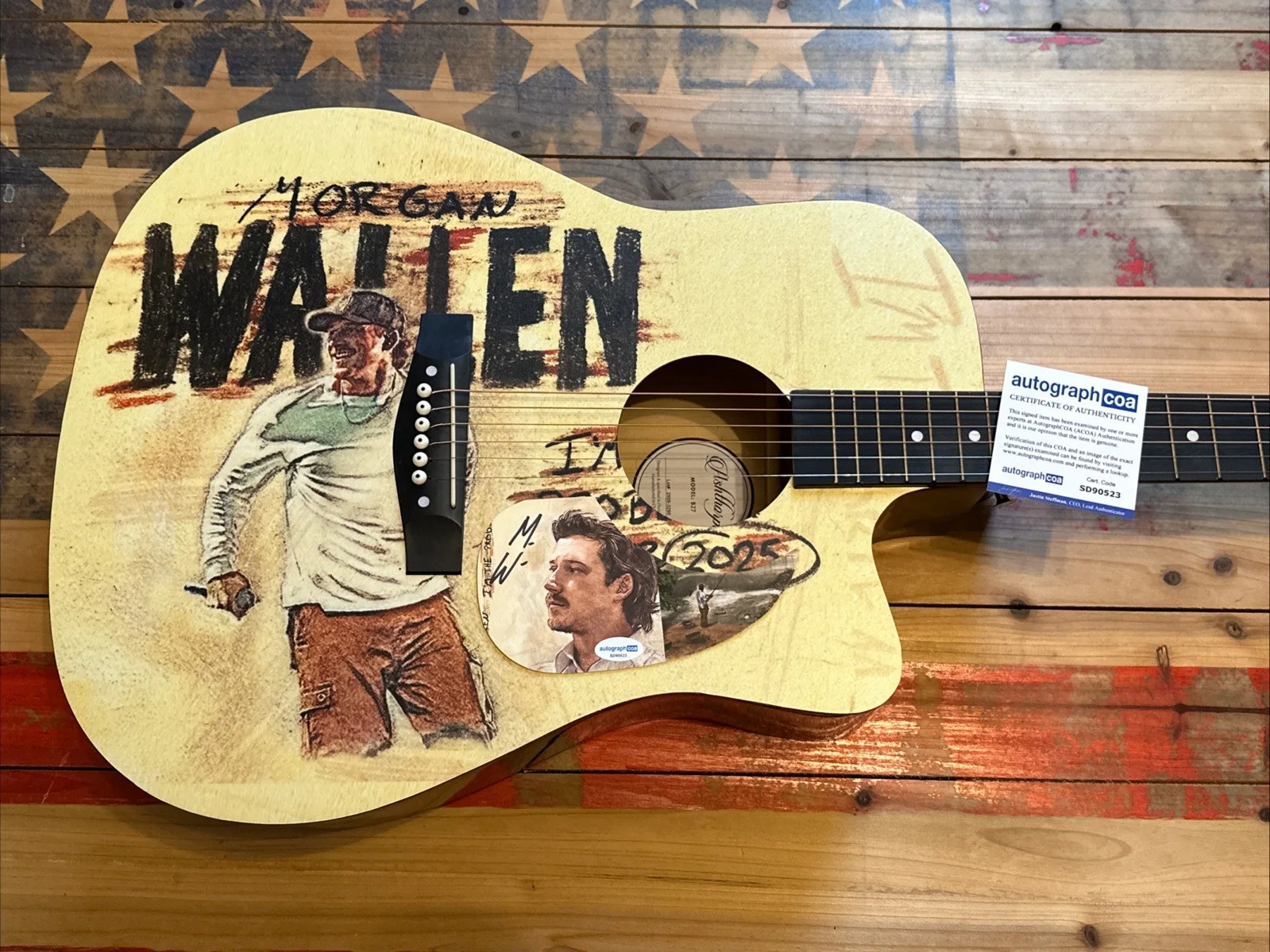 🚨RARE Morgan Wallen CUSTOM SIGNED Guitar I’M THE PROBLEM TOUR WALLEN ACOA CERT, image 2
