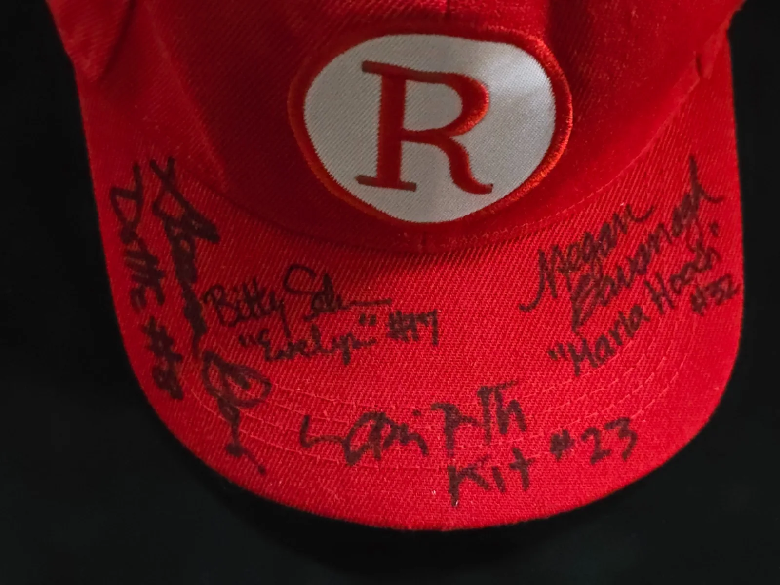 Geena Davis, Lori Petty, Bitty Schram, Megan Cavanagh — League of Their Own Signed Peaches Cap Geena Davis / Lori Petty +++ JSA COA, image 2