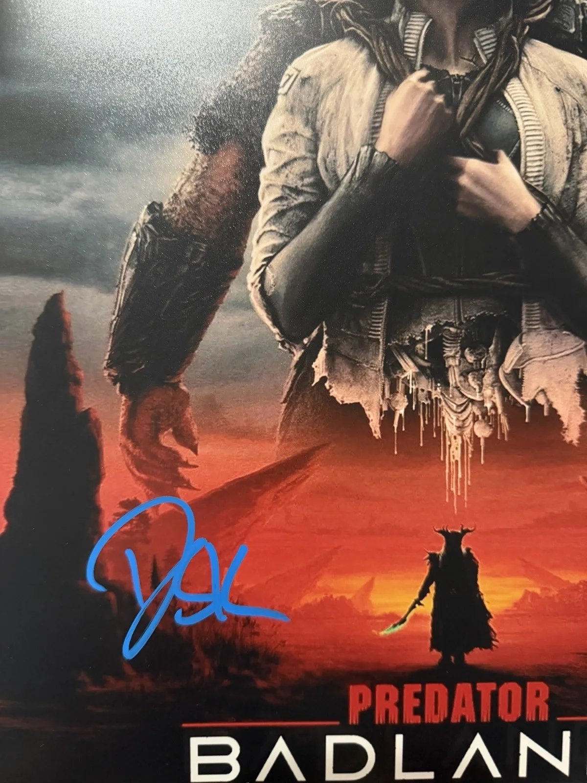 Dimitrius Koloamatangi — DIMITRIUS KOLOAMATANGI SIGNED AUTOGRAPH 11x14 PREDATORS BADLANDS BECKETT (D), image 2