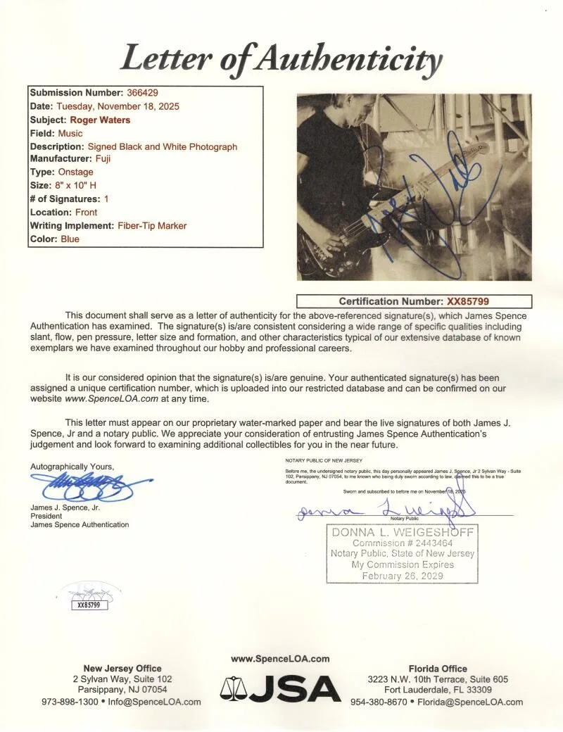 Roger Waters — Roger Waters Pink Floyd Signed Autograph 8x10 Photo - The Wall Dark Side JSA COA, изображение 2