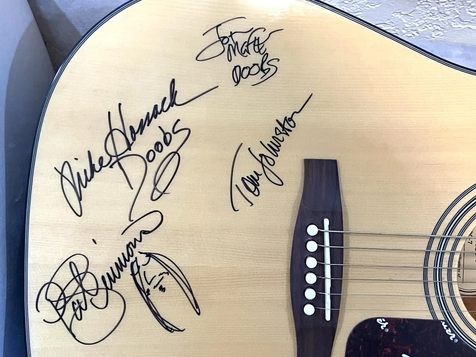THE DOOBIE BROTHERS Signed Acoustic Guitar COA from 2005 Concert Konocti, CA, изображение 2