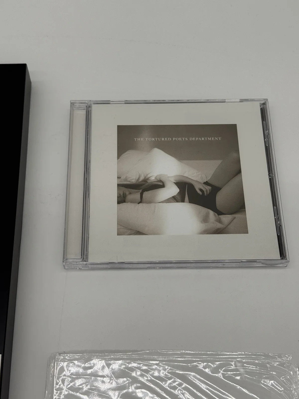 Taylor Swift Tortured Poets Department TTPD Framed Signed CD Long Sign JSA COA, изображение 4