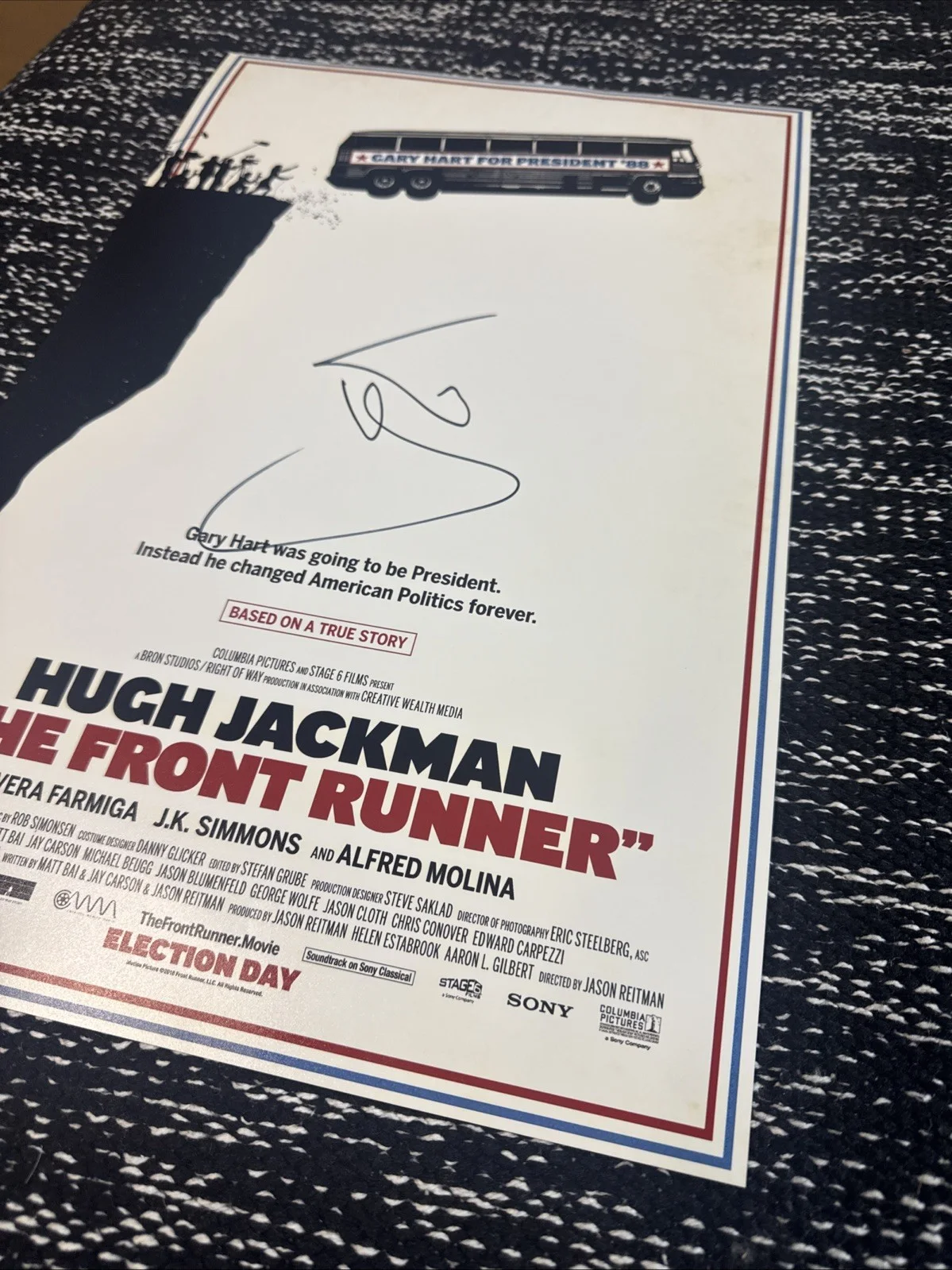 Hugh Jackman — Hugh Jackman Signed Autograph "THE FRONT RUNNER" Movie Poster 11x17 Photo w/COA, image 3