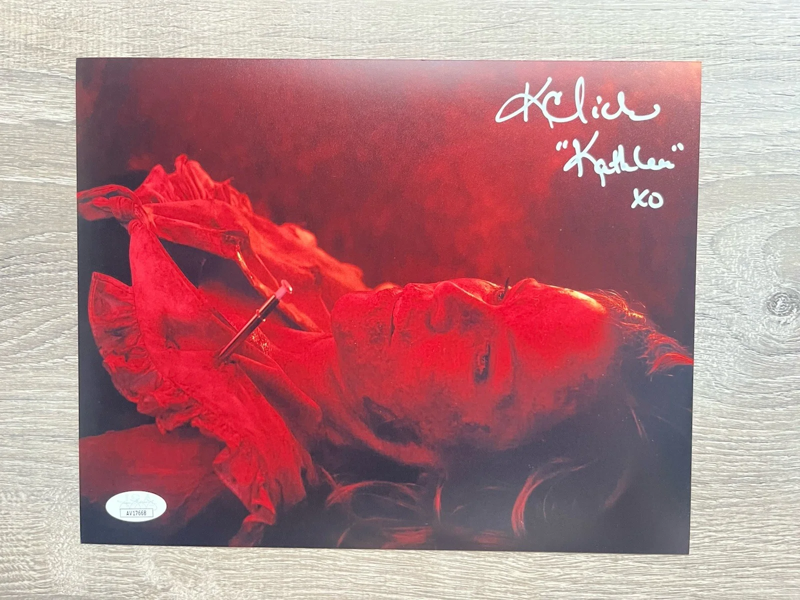 Karen Cliche — Karen Cliche Signed Thanksgiving 8x10 Photo JSA COA Horror Autograph, изображение 2
