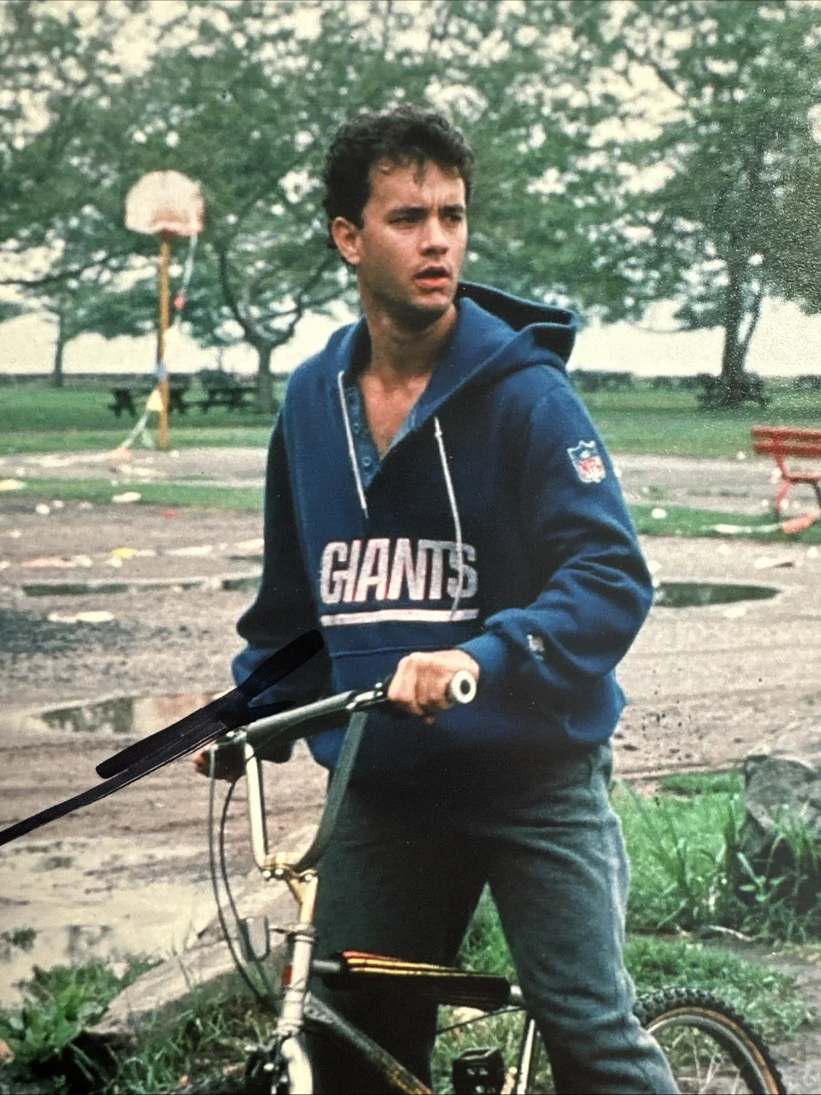 Tom Hanks — Tom Hanks Big 8 X 10 Autograph PSA Authentic, image 3