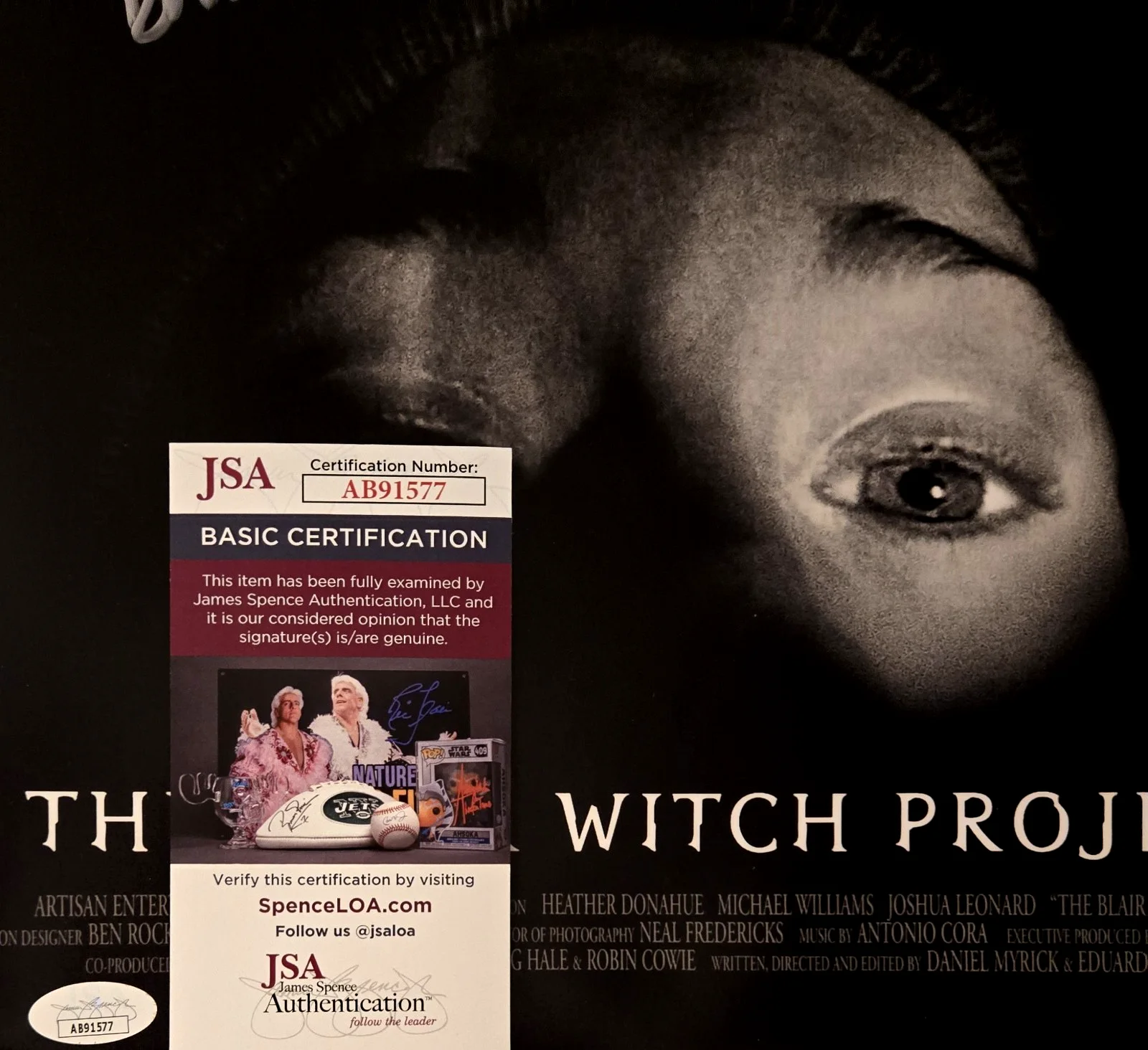Heather Donahue — Heather Donahue Signed Photo The Blair Witch Project Autograph 11x17 JSA COA 577, image 3