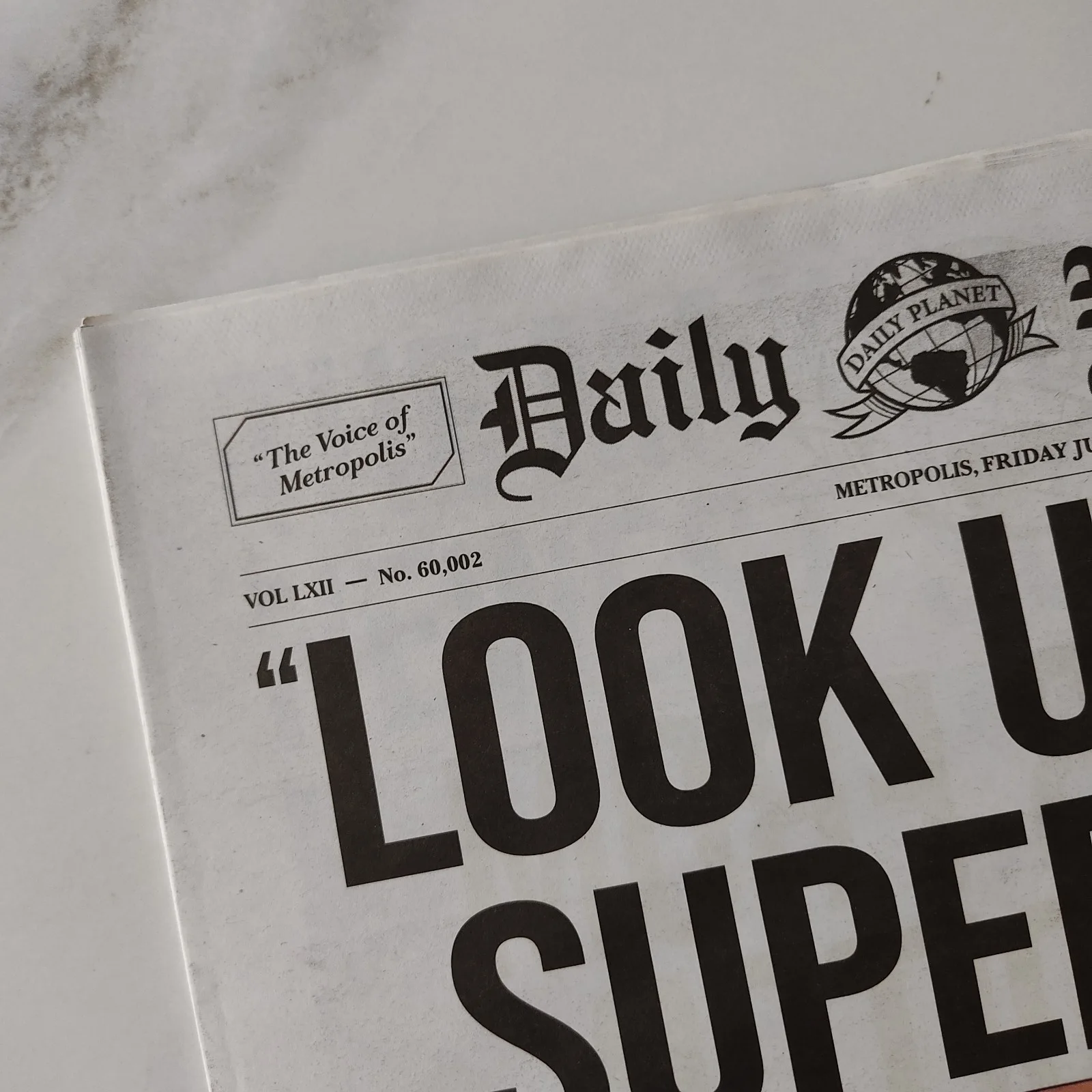 Genuine Daily Planet Superman 2025 Promo Prop Newspaper - Rare London Exclusive, изображение 2