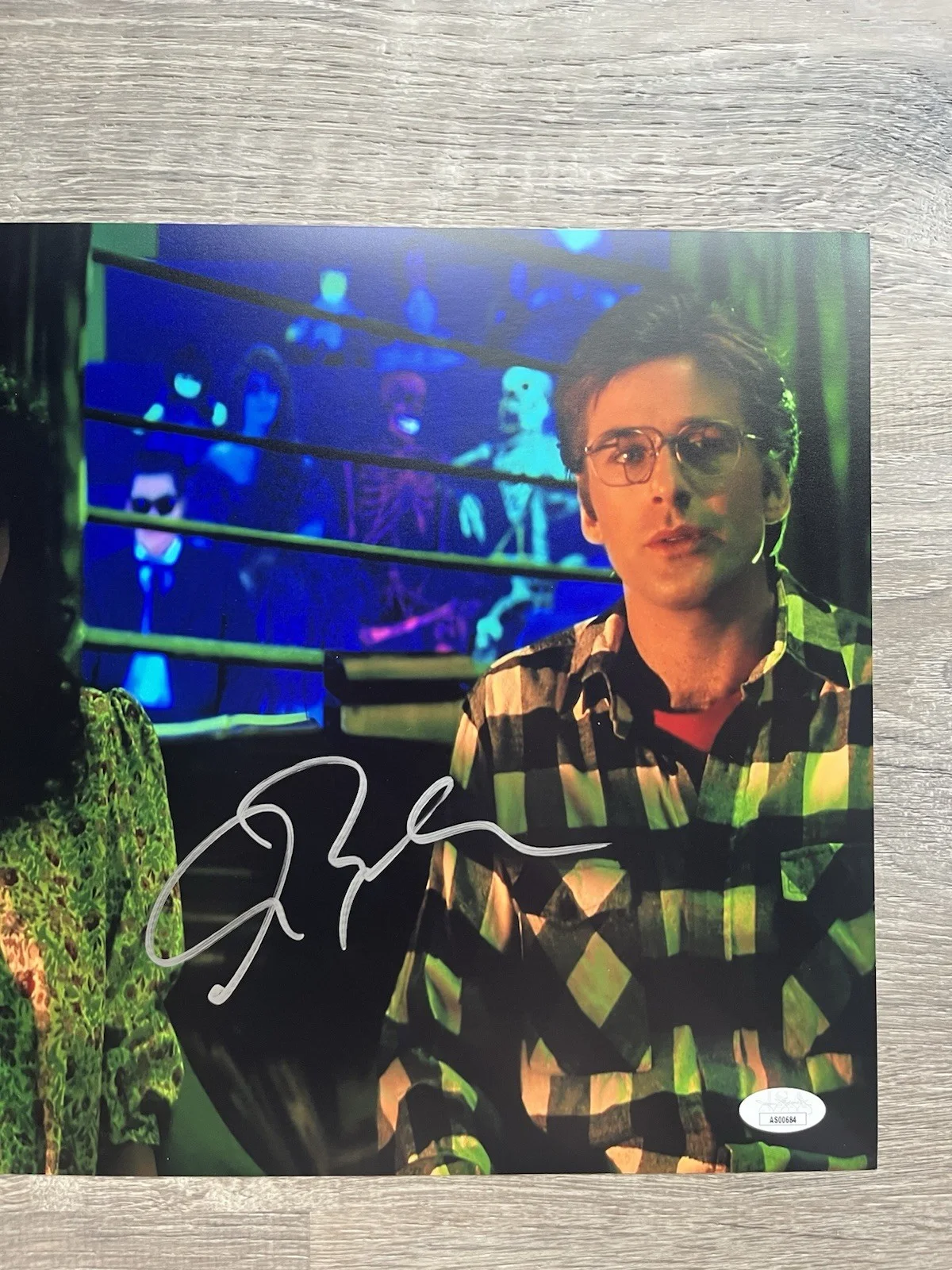 Alec Baldwin — Alec Baldwin Signed Beetlejuice 11x14 Photo JSA COA Adam Maitland Horror Auto, изображение 3