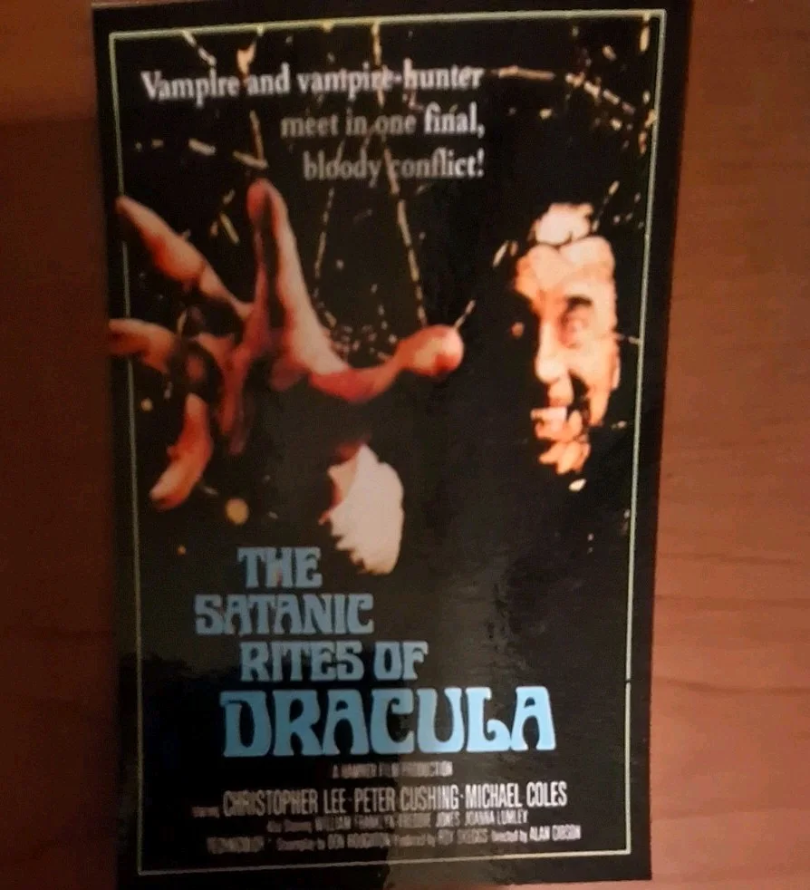 Hammer Film "The Satanic Rites Of Dracula" 1974 Film Poster Modern Postcard, изображение 3