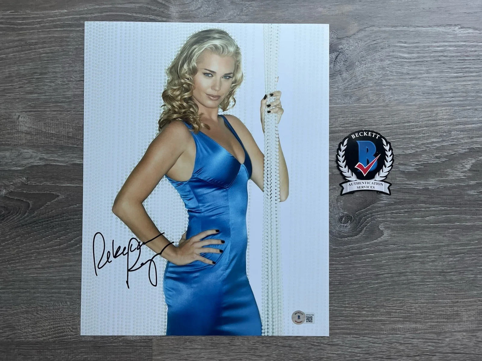 Rebecca Romijn — Rebecca Romijn Signed 11x14 Photo Beckett COA Model X-Men Mystique