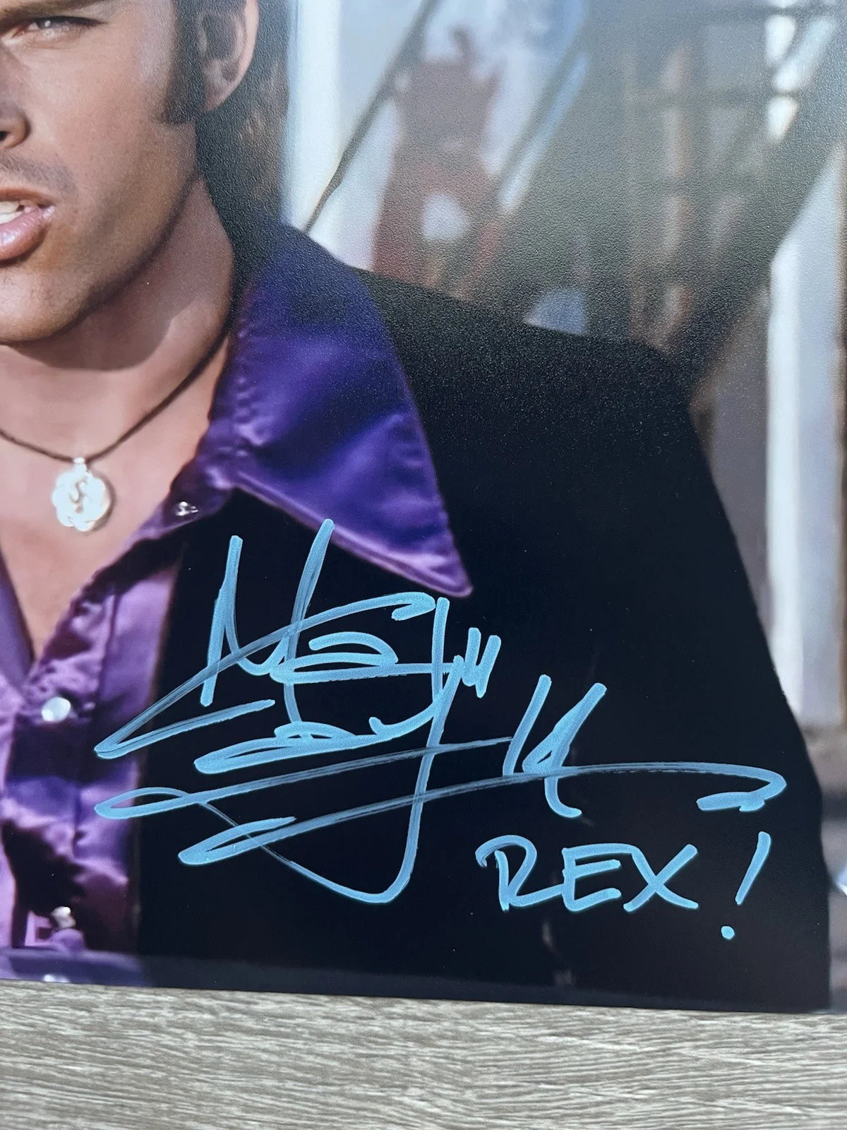 Maxwell Caulfield — Maxwell Caulfield Signed Rex Manning 8x10 Photo Beckett COA Empire Records, изображение 4