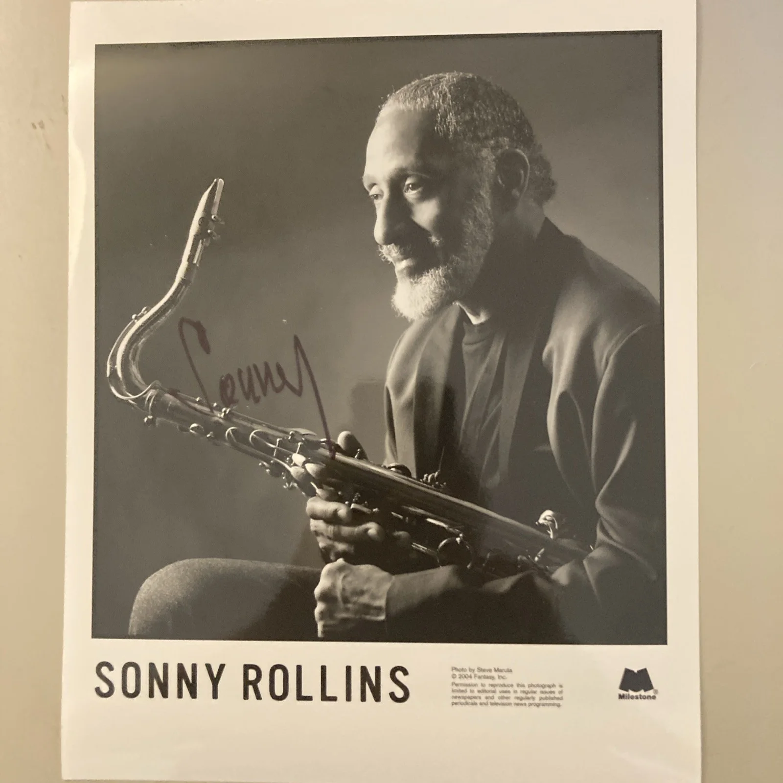 Sonny Rollins 1931-2026 Tenor Saxaphone legend Signed 8x10 Glossy with-COA/Rare, изображение 2