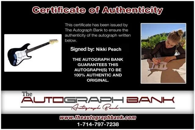 Nikki Peach — Nikki Peach signed adult film star guitar -PROOF- -CERTIFICATE- 8, изображение 2