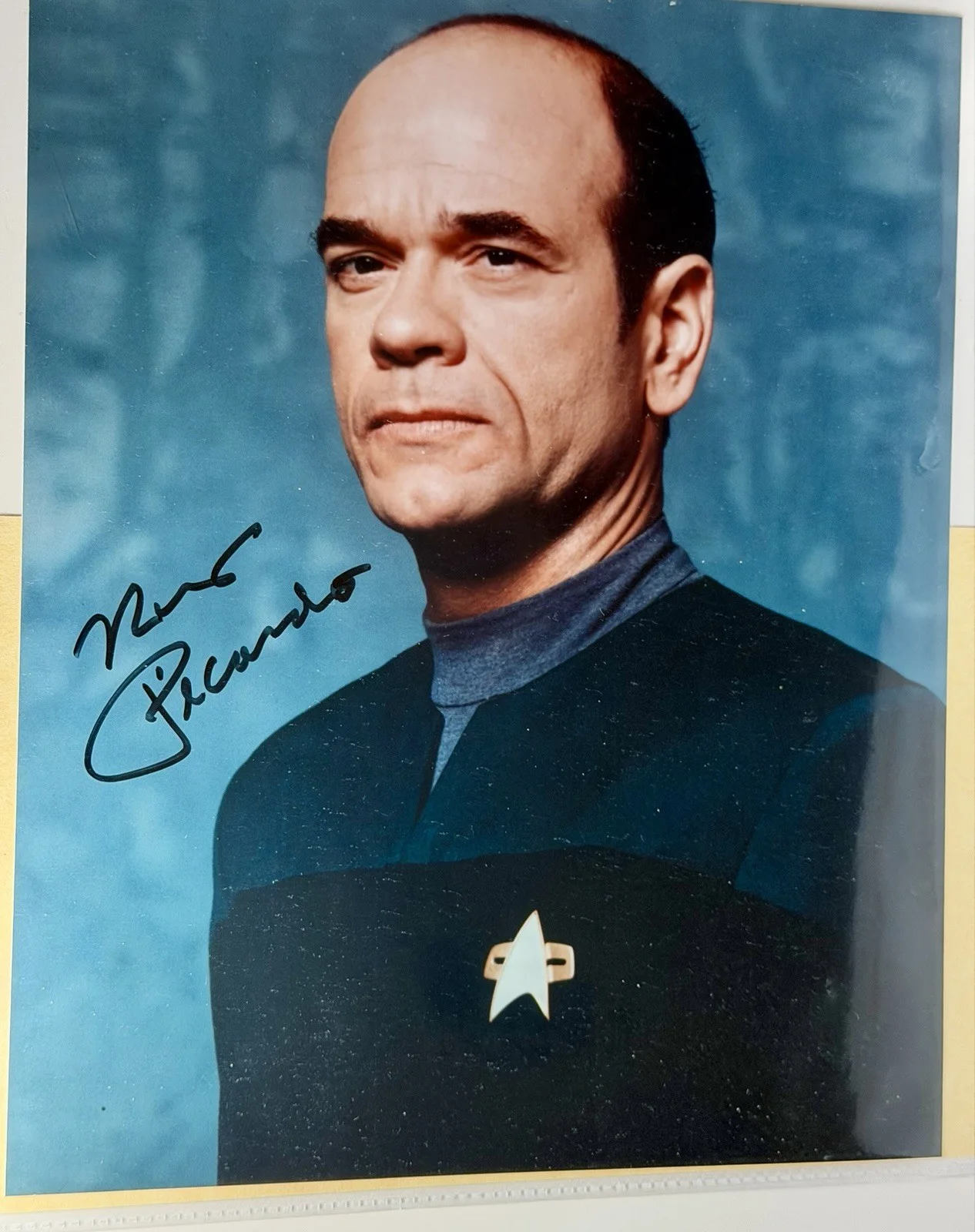 Robert Picardo — Robert Picardo Autographed Star Trek Voyager 8x10 Photo