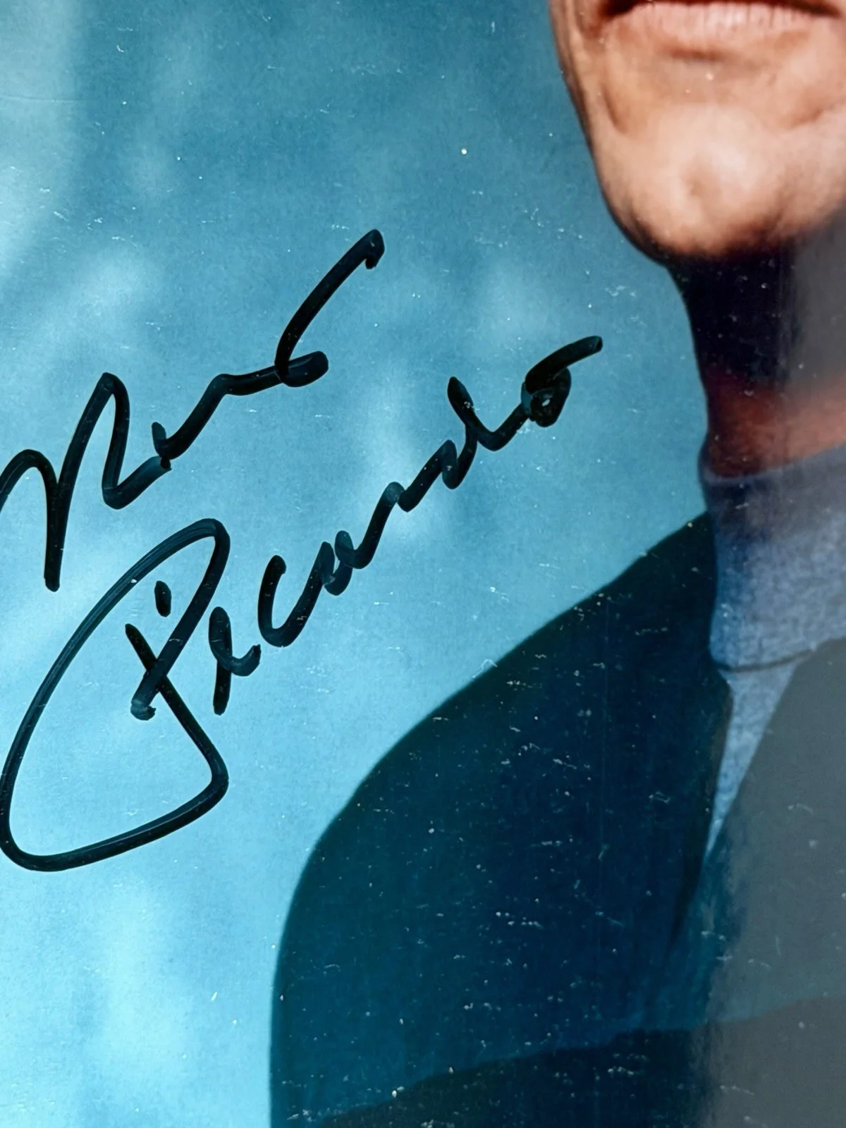 Robert Picardo — Robert Picardo Autographed Star Trek Voyager 8x10 Photo, изображение 2