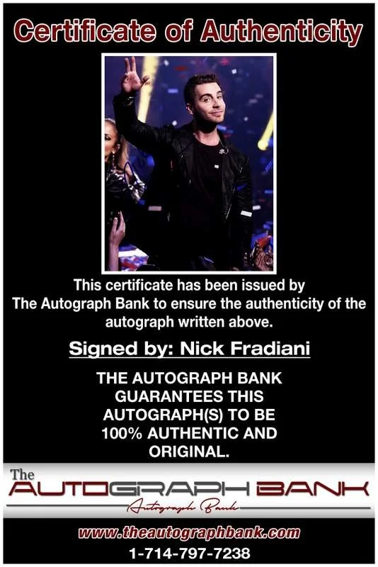 Nick Fradiani — Nick Fradiani authentic signed rock 8x10 photo W/Cert Autographed A00083, изображение 2