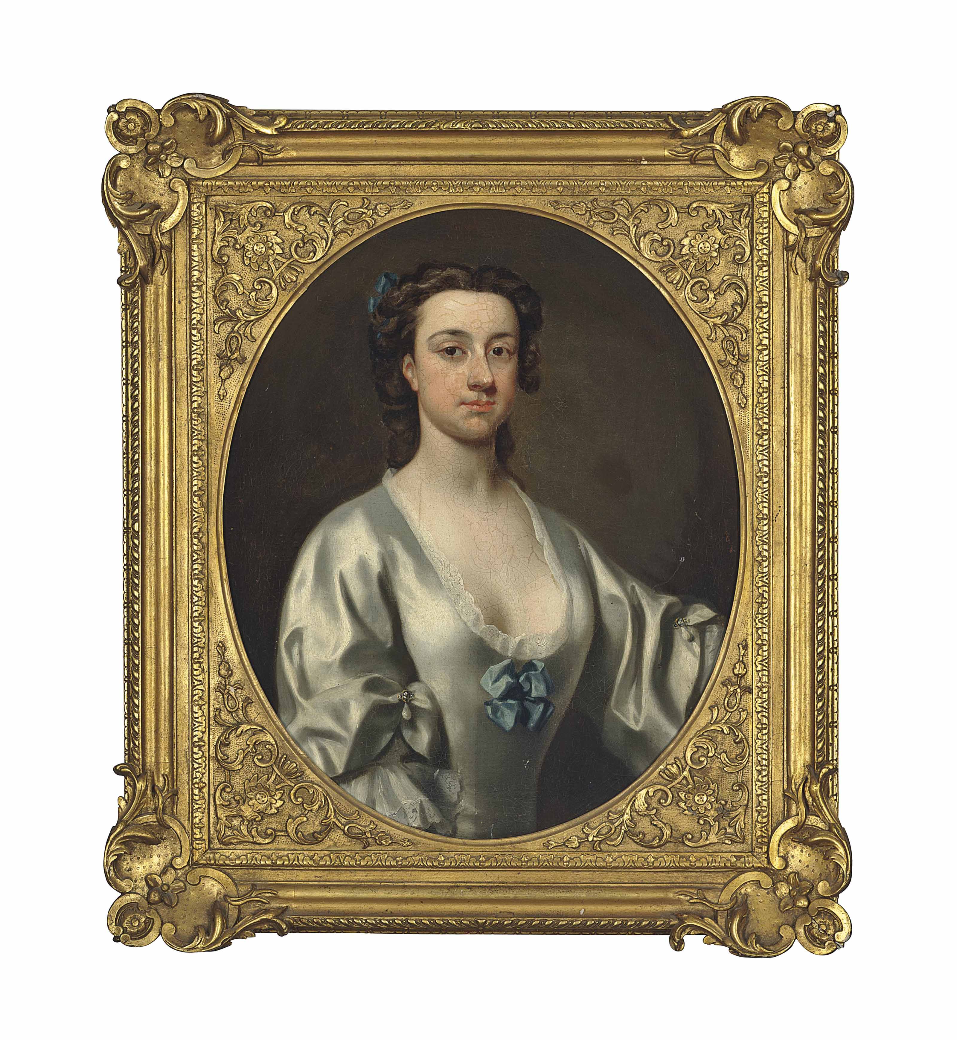 Allan Ramsay — Портрет дамы, длиной до груди, в атласном платье цвета устриц, с голубой лентой