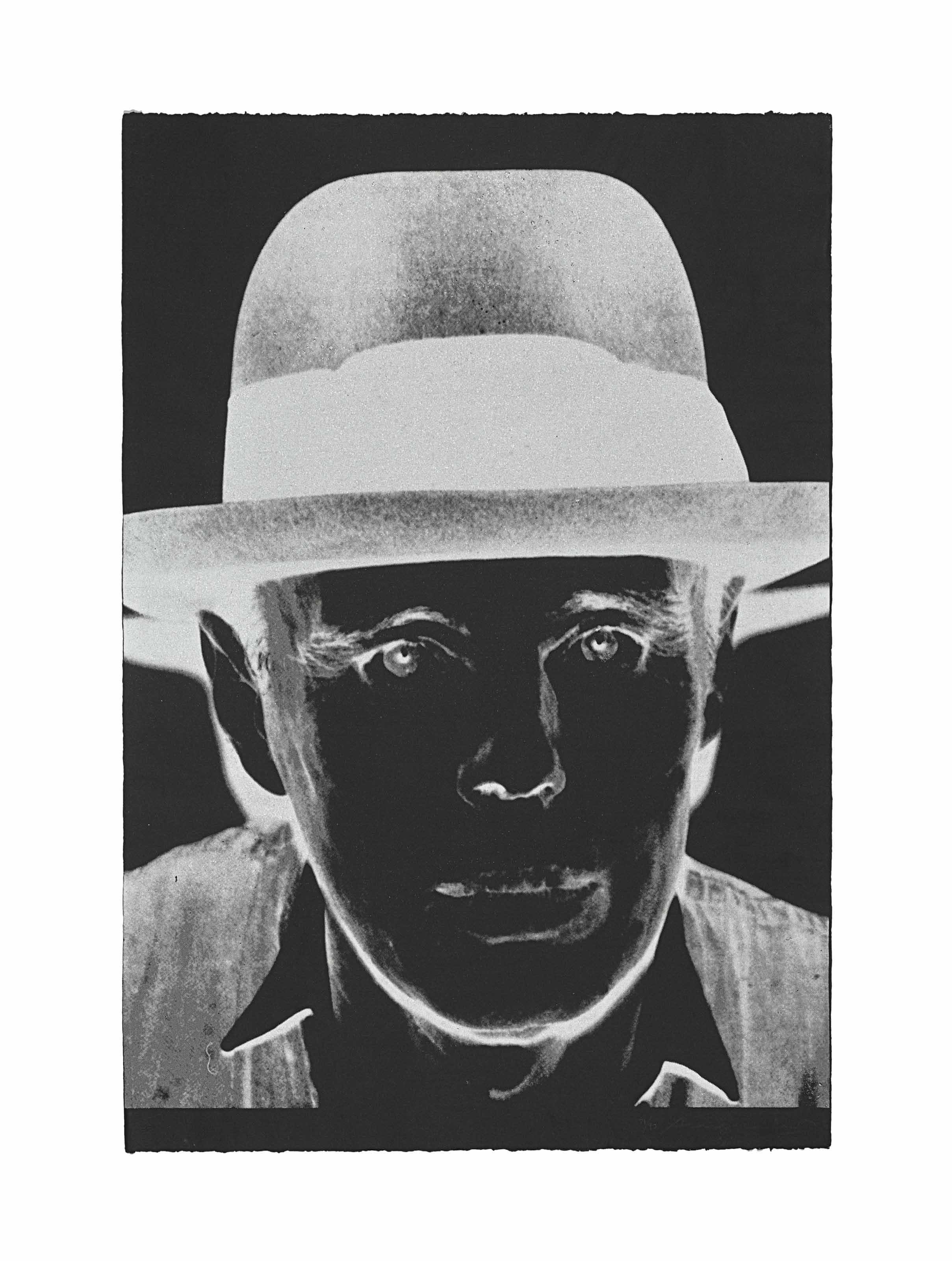 Andy Warhol — Йозеф Бойс: одна тарелка