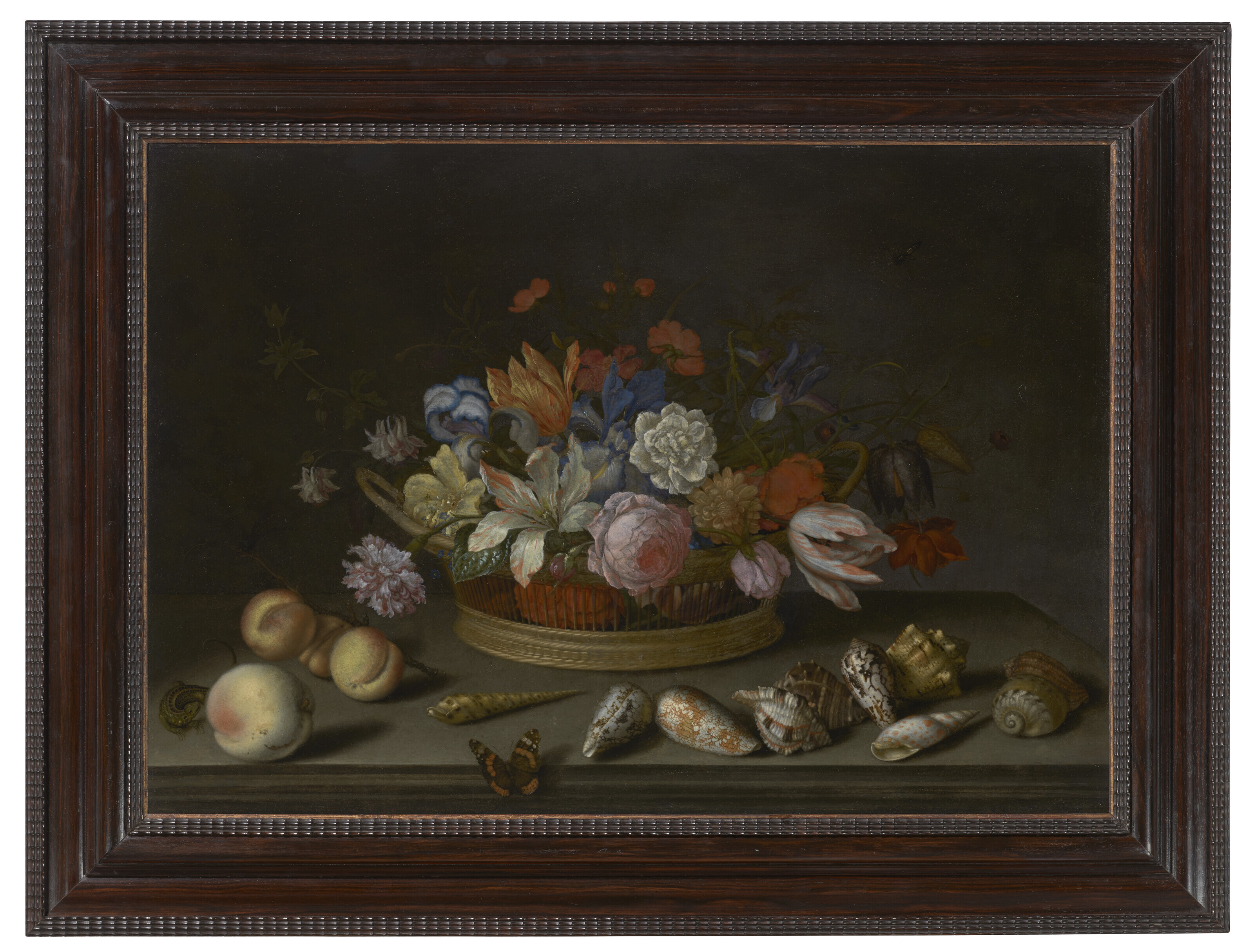 Balthasar Van Der Ast — Тюльпаны, розы и другие цветы в корзине на столе, с ракушками, фруктами, ящерицей и бабочкой, изображение 2