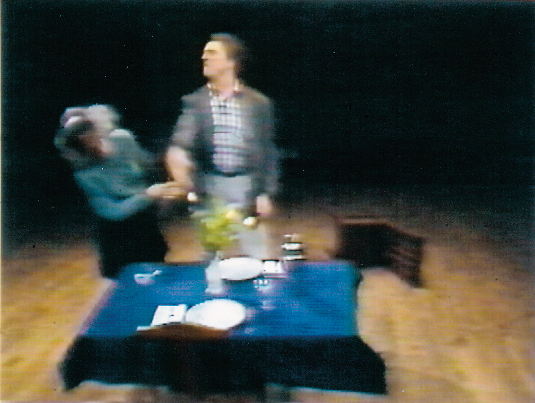 Bruce Nauman — Инцидент с применением насилия - Мужчина-женщина, Фрагмент, изображение 3