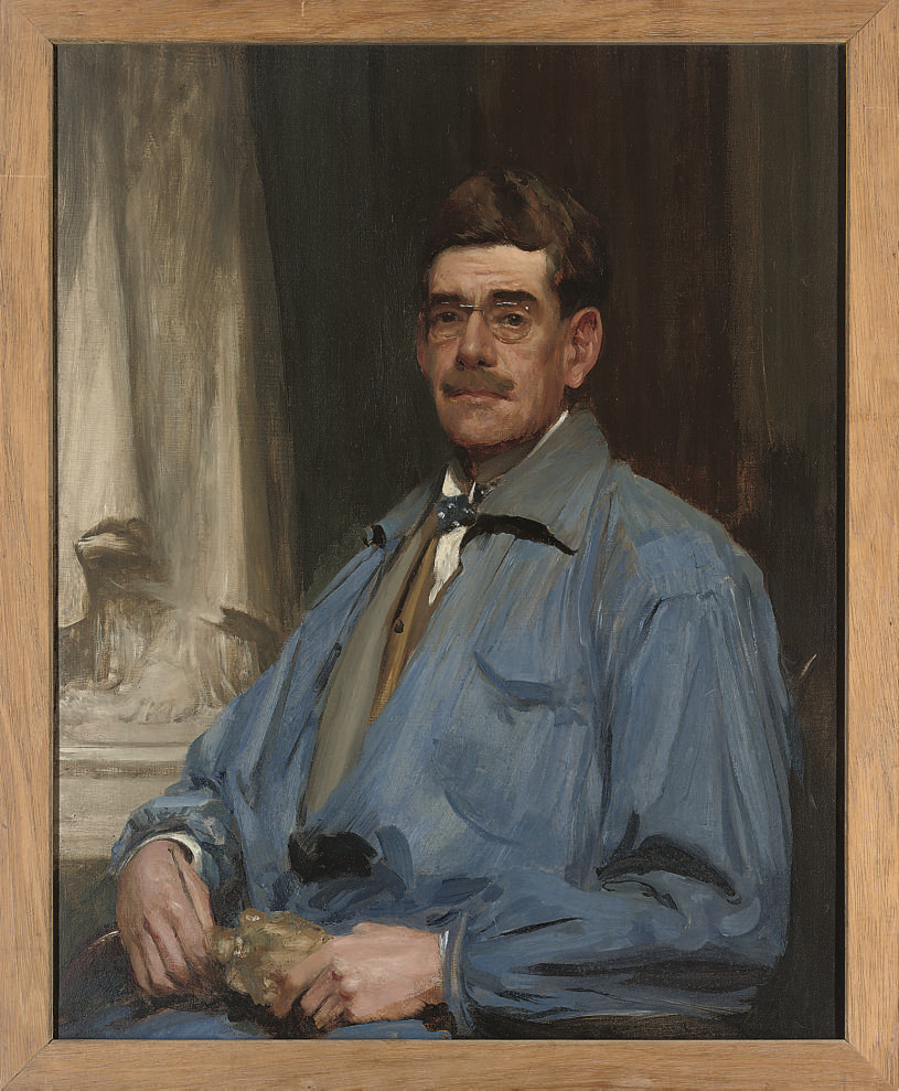 Charles White — Автопортрет в полный рост, в синем комбинезоне, белой рубашке и галстуке-бабочке