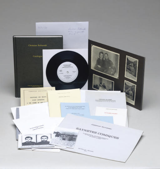Christian Boltanski — "Ливры", Париж, Французская художественная ассоциация, около 1991 года