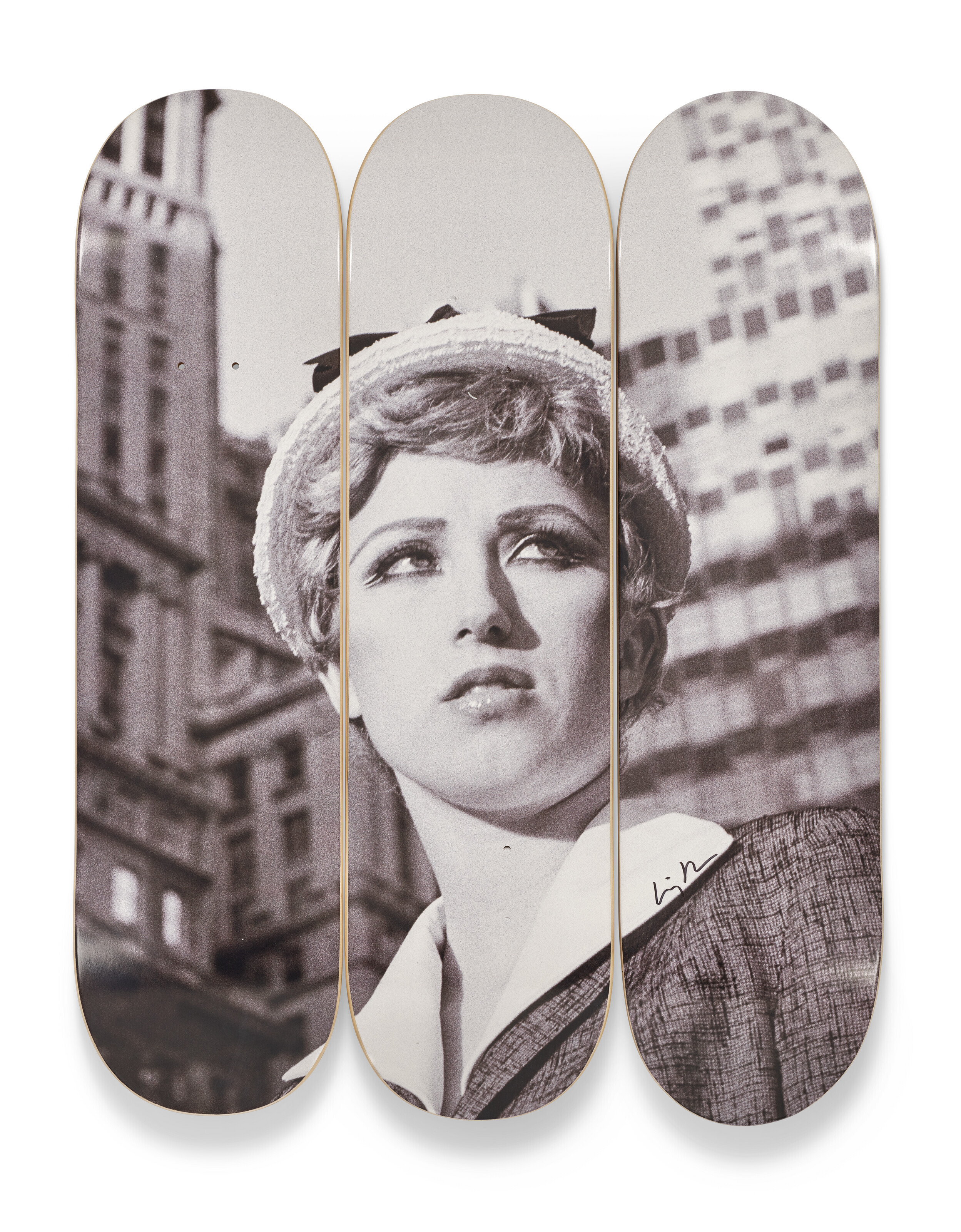 Cindy Sherman — Кадр из фильма без названия №21 (три катка)