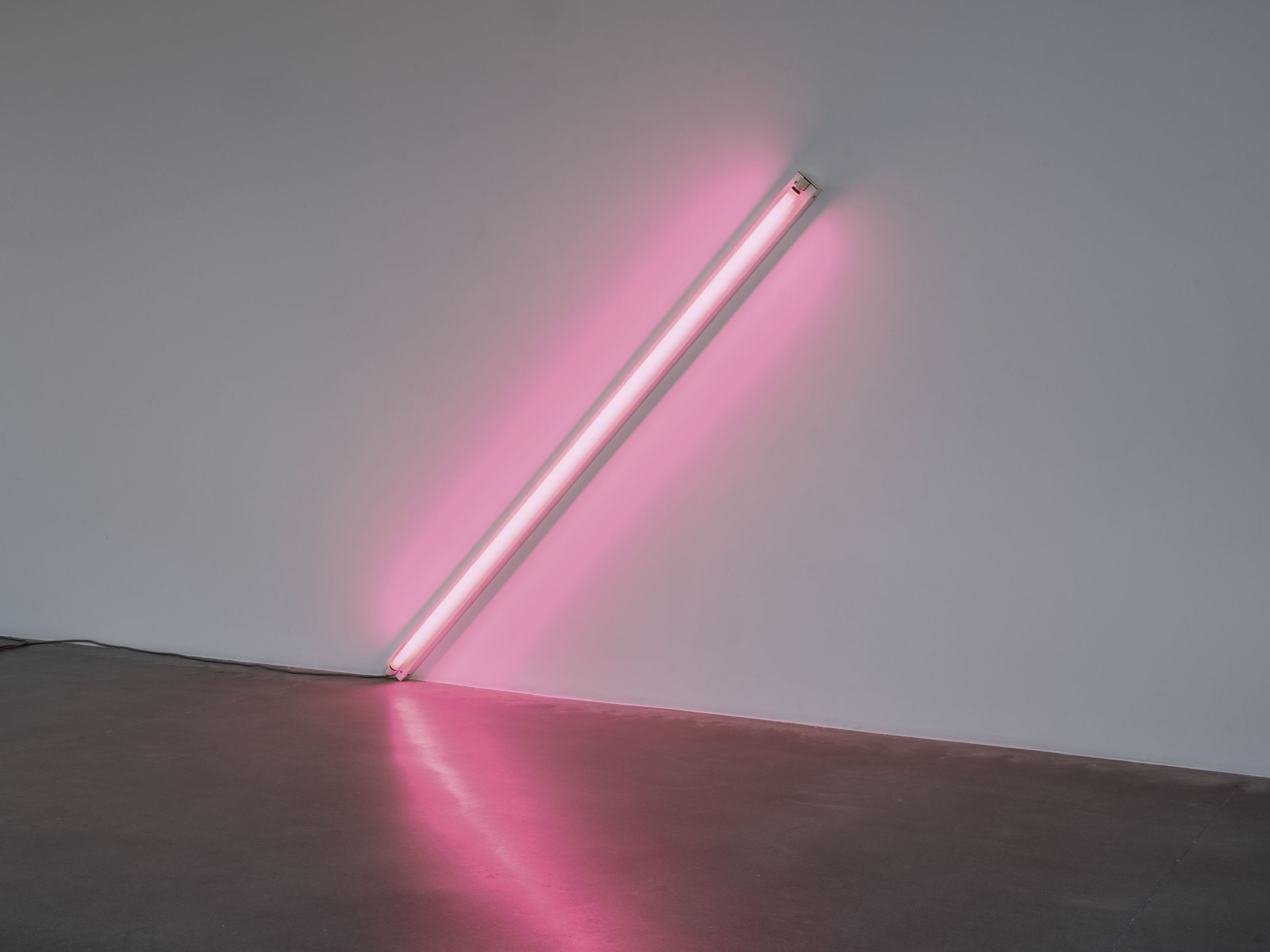 Dan Flavin — диагональ от 25 мая 1963 года, изображение 2