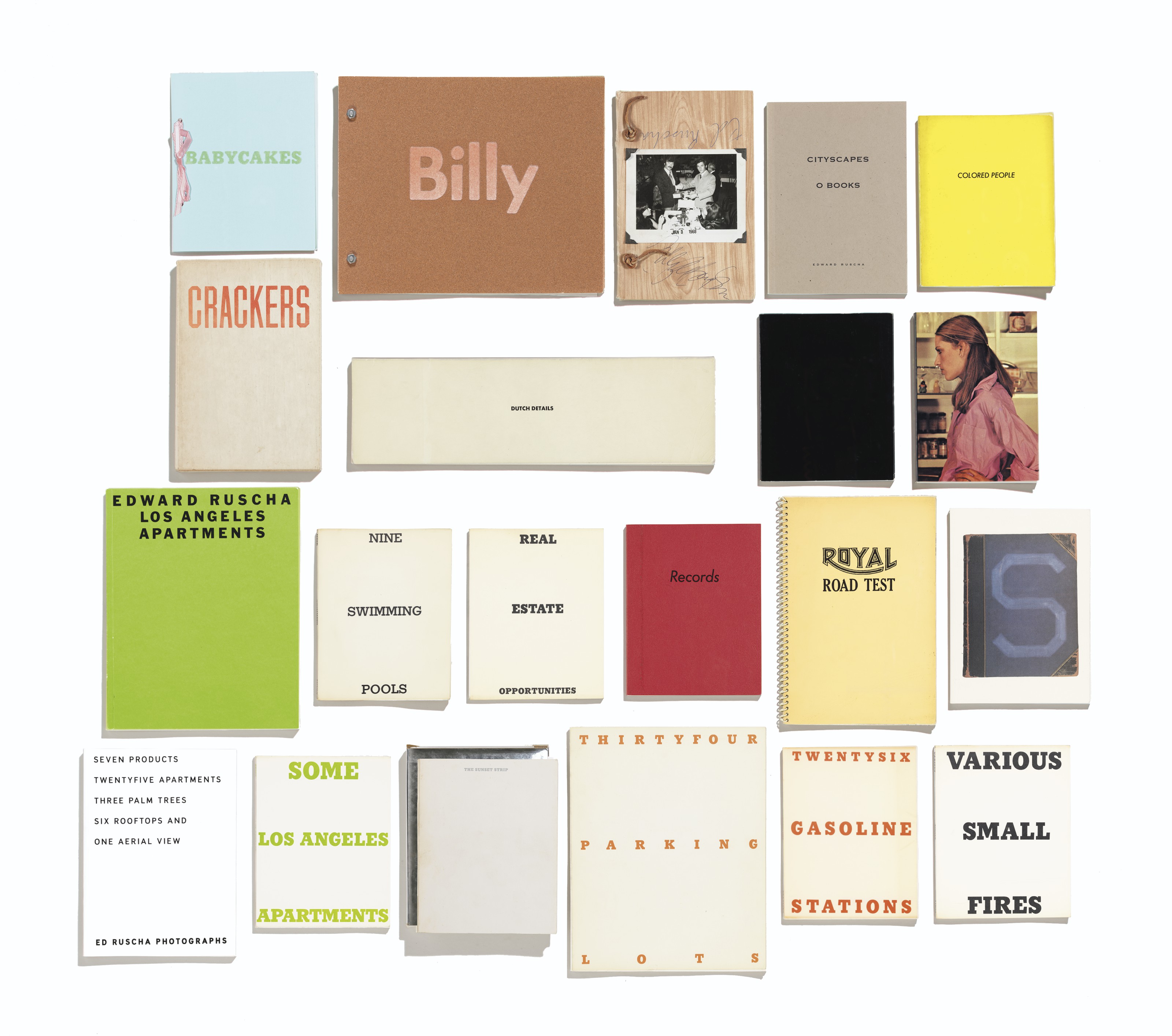 Ed Ruscha — Небольшая библиотека книг художника, изображение 1