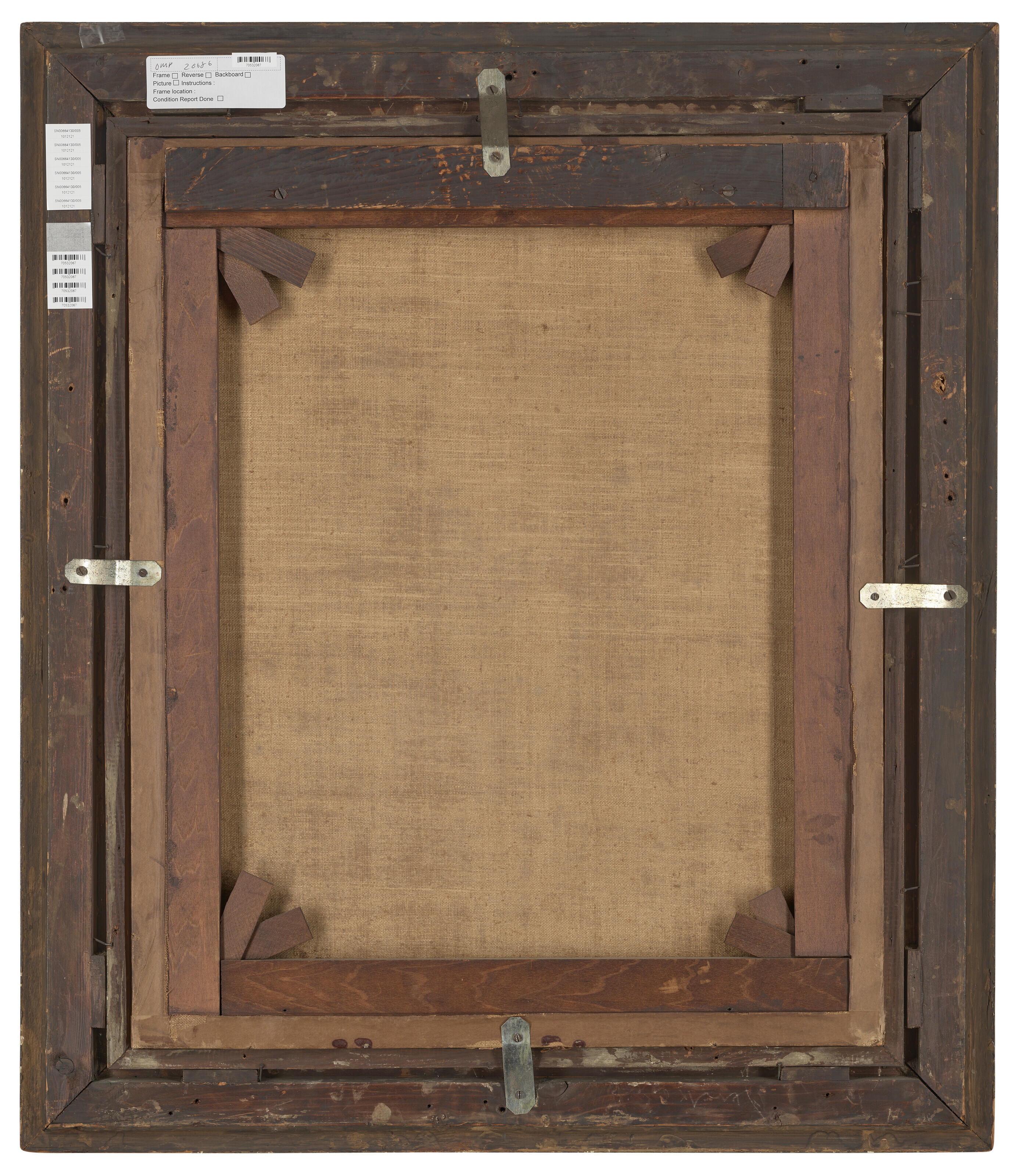 Graff — Портрет Филиппа Даниэля Липперта (1702-1785), в полный рост, в зеленом халате и белом ночном колпаке, с монетой в руках, изображение 3