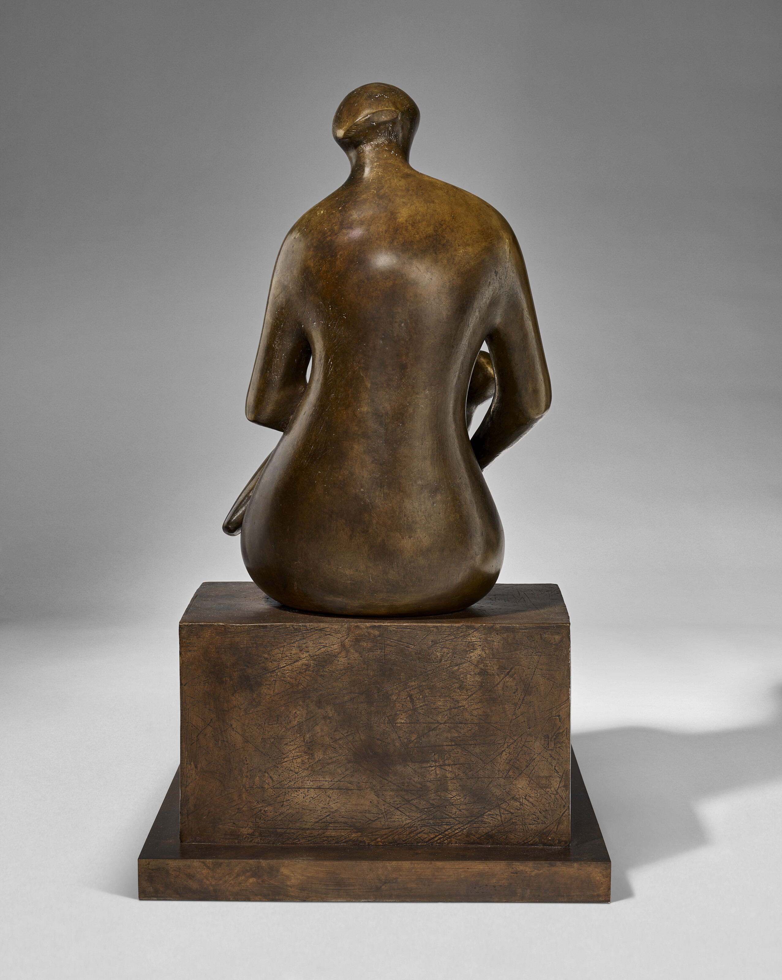 Henry Moore — Мать с ребенком на коленях, изображение 5