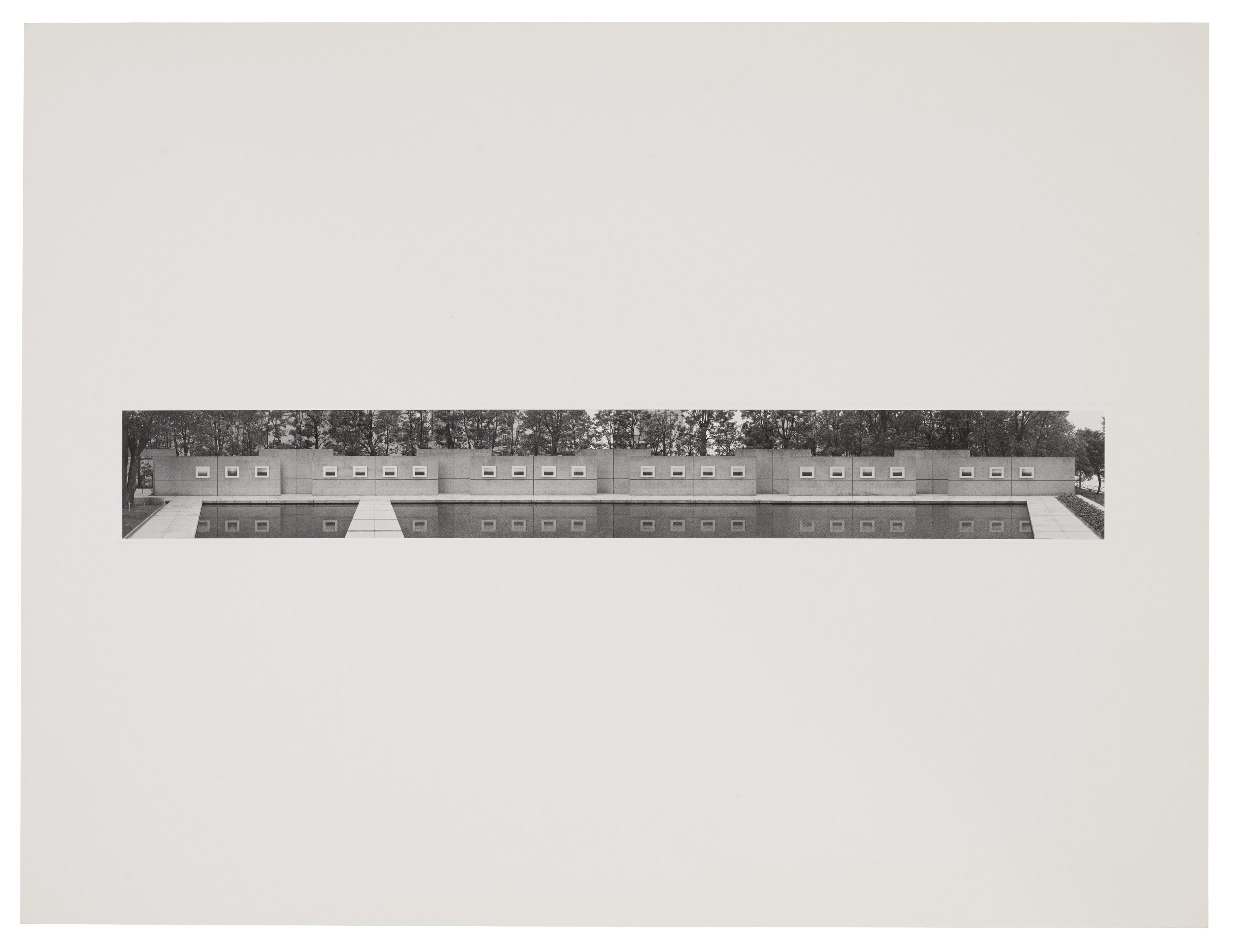Hiroshi Sugimoto — Выставка Time Exposed - IBM Courtyard в Токио, 1991