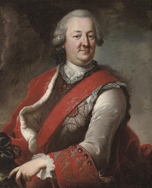 Hyacinthe Rigaud — Портрет джентльмена в полный рост, в красном плаще с отделкой из горностая, с поясом и почетной медалью, его левая рука покоится на шлеме с плюмажем