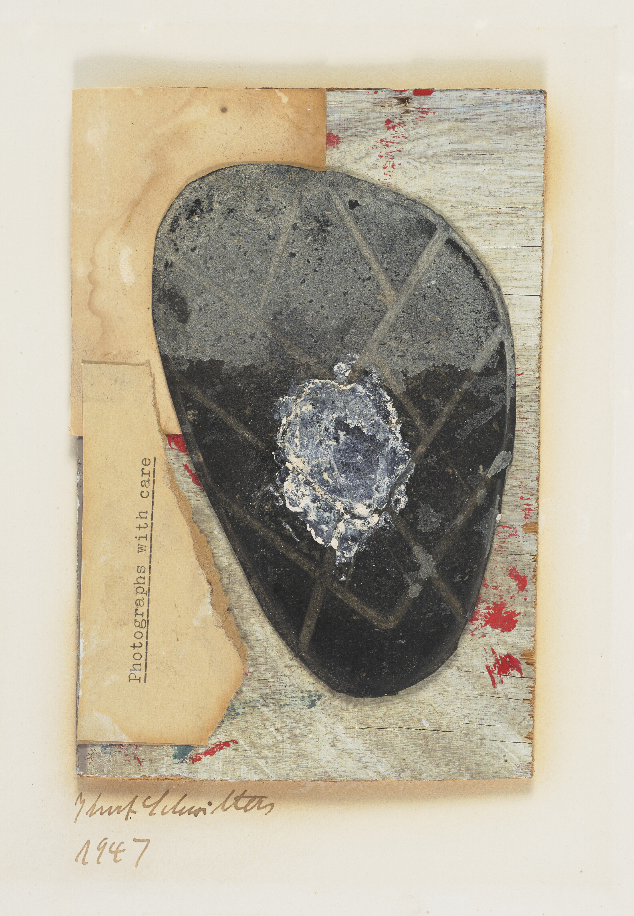 Kurt Schwitters — Он Титель (фотограф из Зоргфальта)