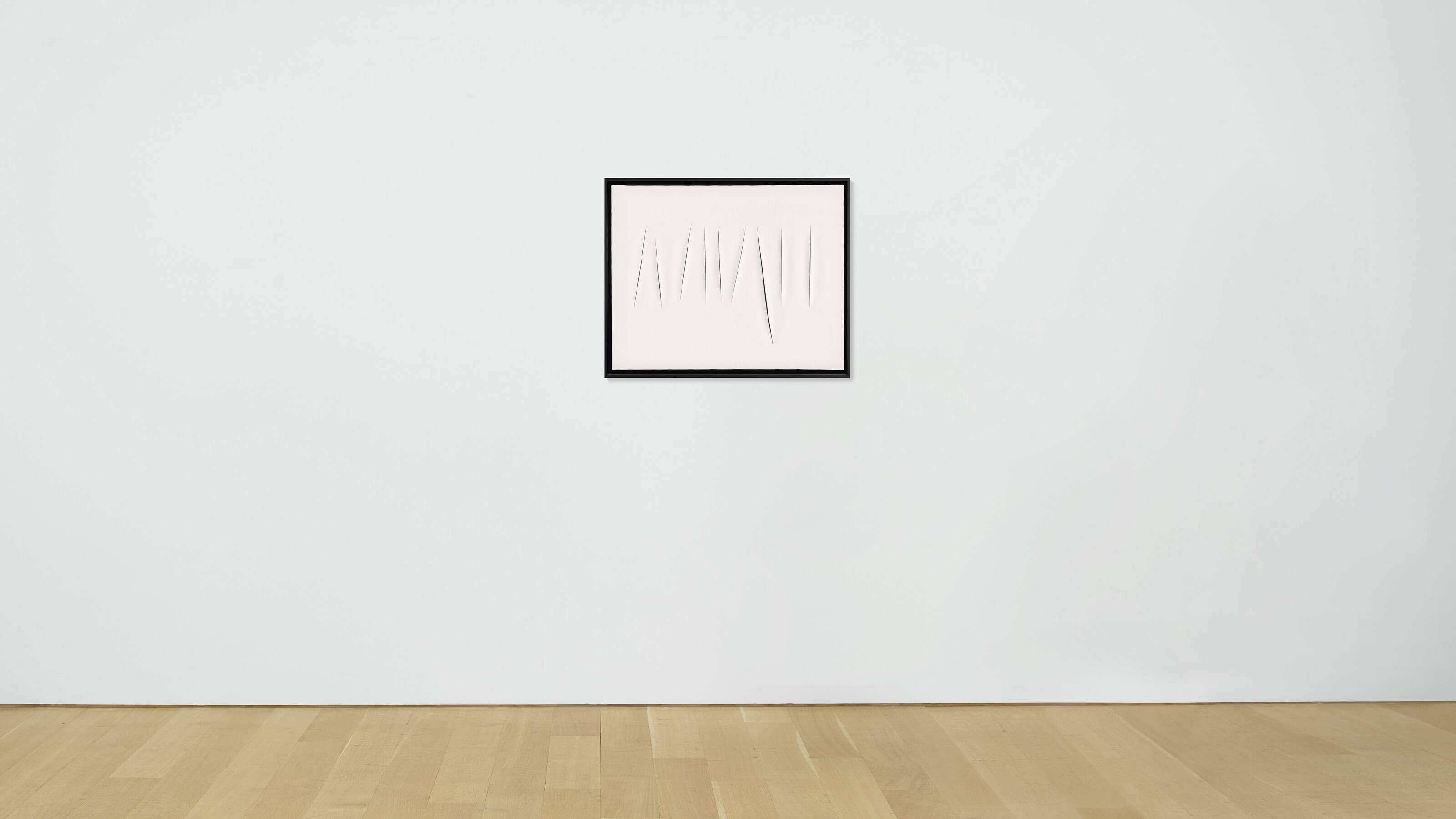 Lucio Fontana — Кончетто спациале, Аттезе, изображение 3