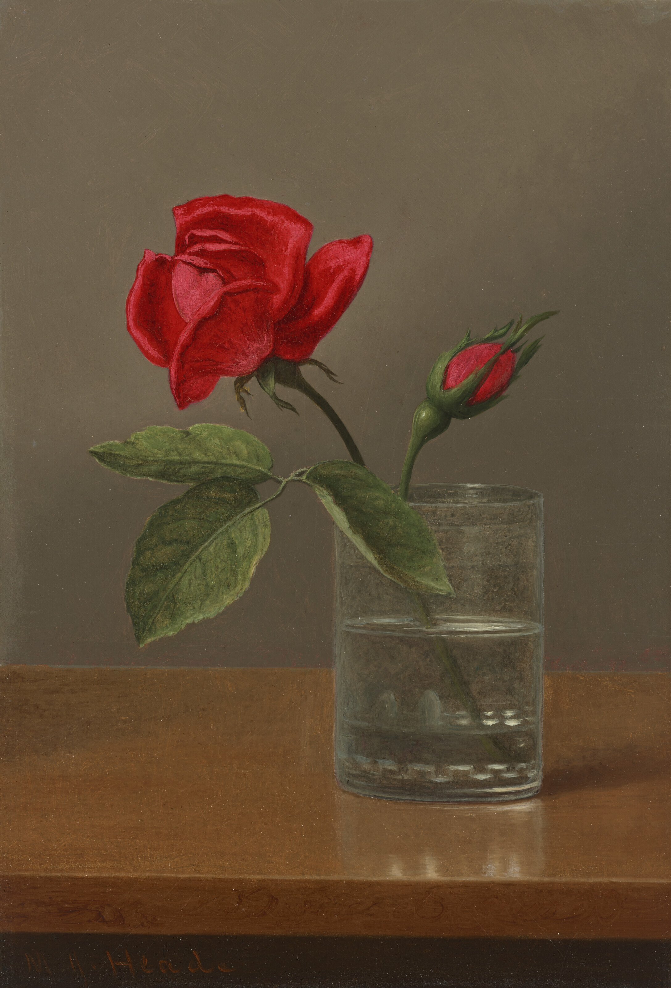 Martin Johnson Heade — Красная роза и бутон в бокале на блестящем столе