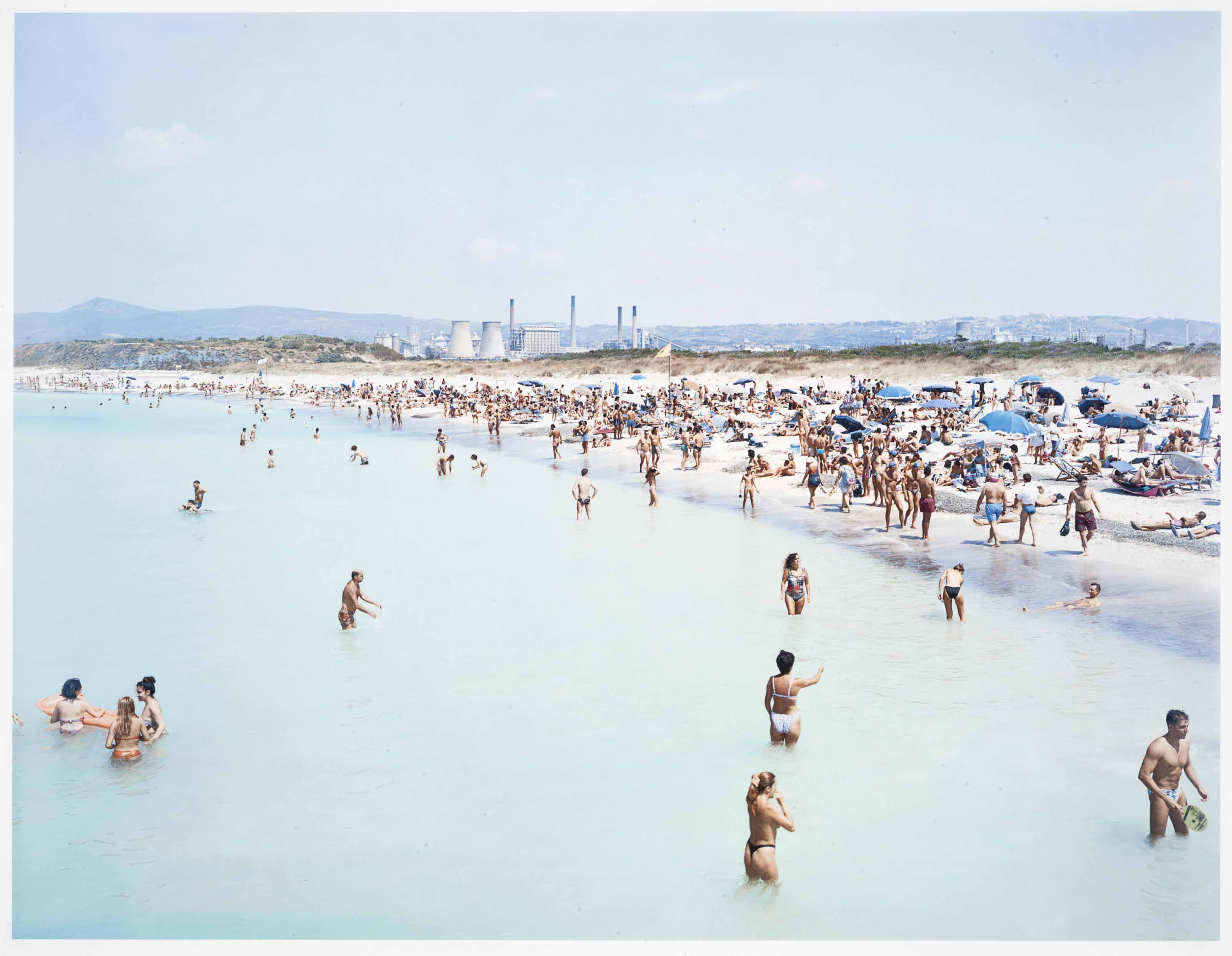 Massimo Vitali — Розиньяно, 3 женщины, с пейзажа с фигурами