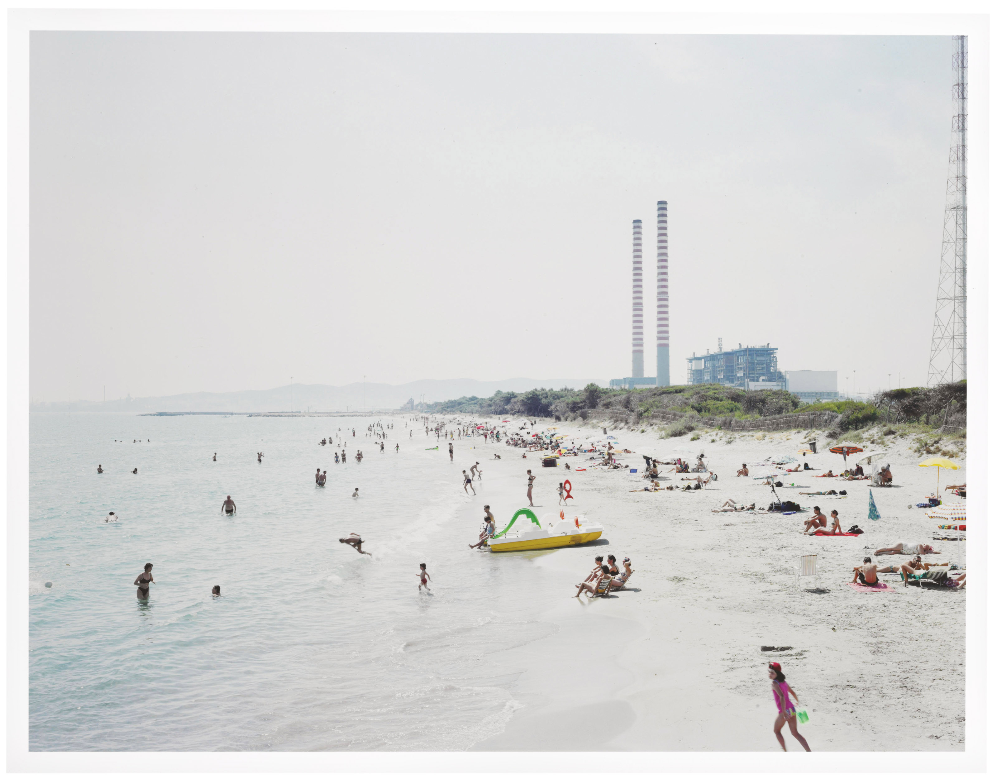 Massimo Vitali — Прыжок Пьомбино, из коллекции пейзажей и рисунков