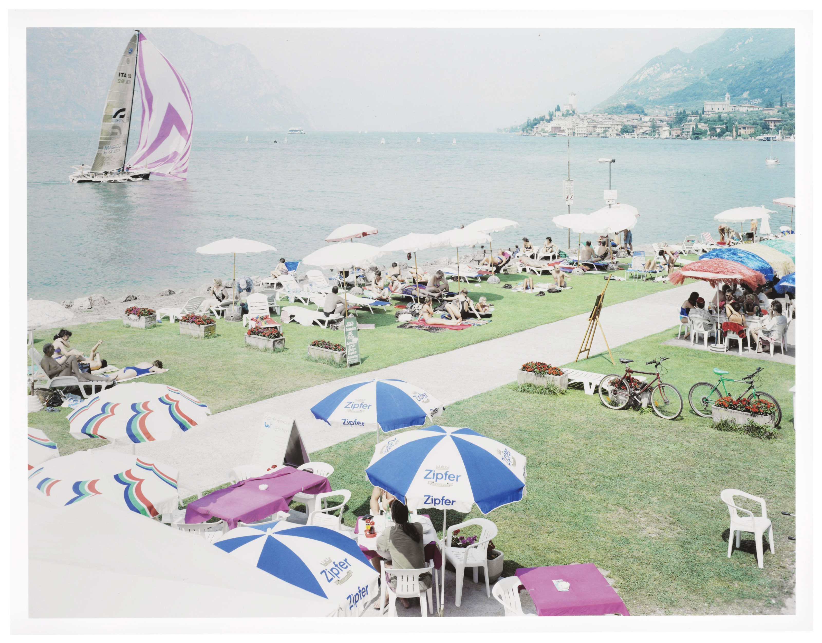Massimo Vitali — Мальчезинский парус, из коллекции пейзажей и фигур