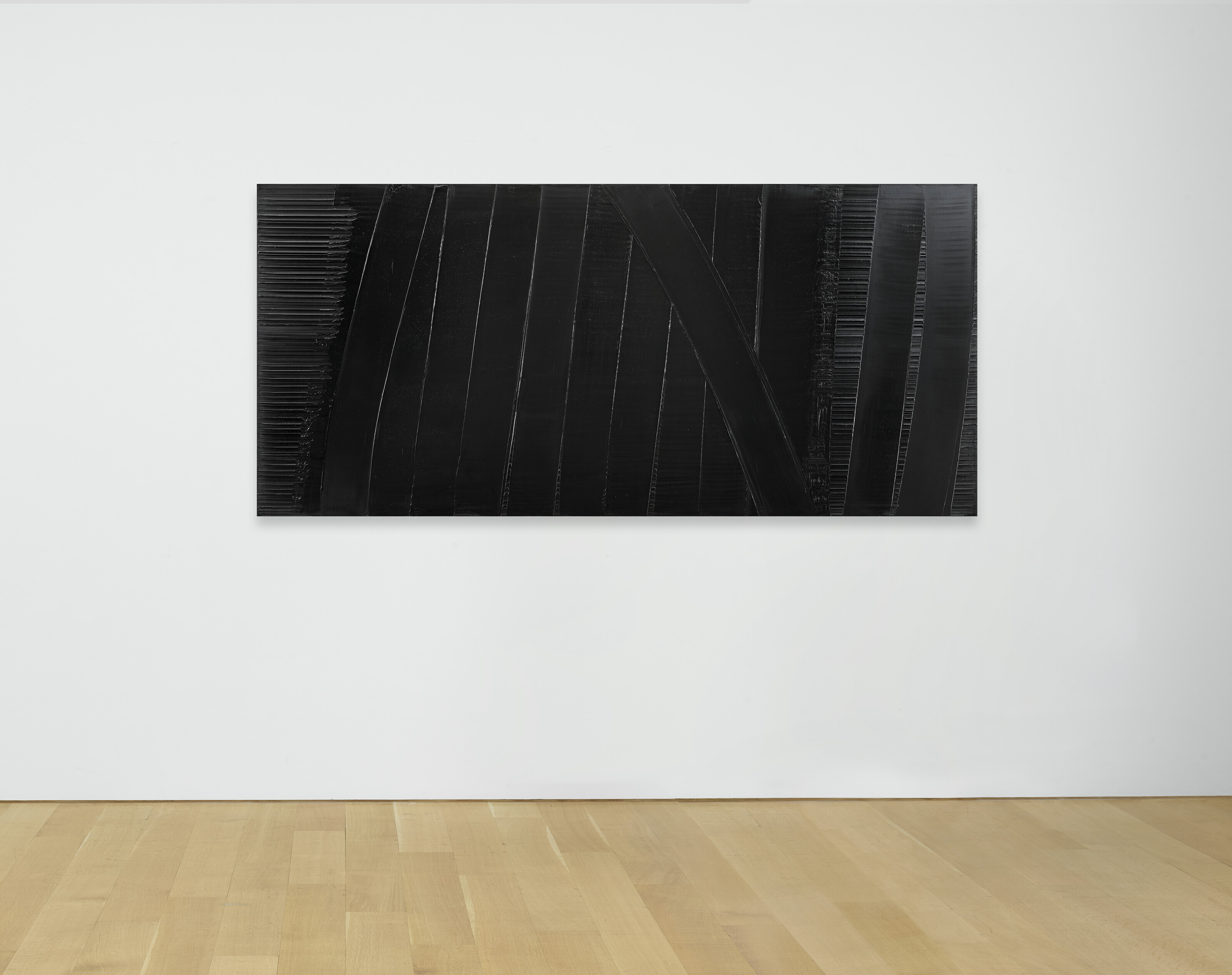 Pierre Soulages — Рисунок 130 x 290 см, 21 ноября 1990 г., изображение 2