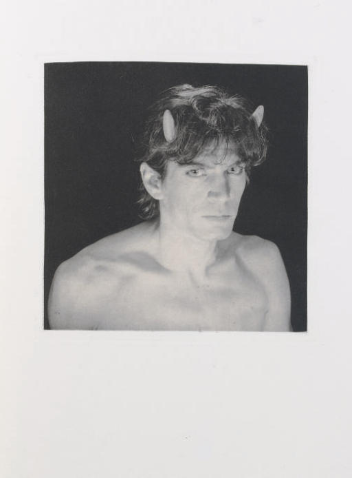 Robert Mapplethorpe — Артур Рембо, "Сезон в аду", Нью-Йорк, Клуб ограниченного тиража, 1986