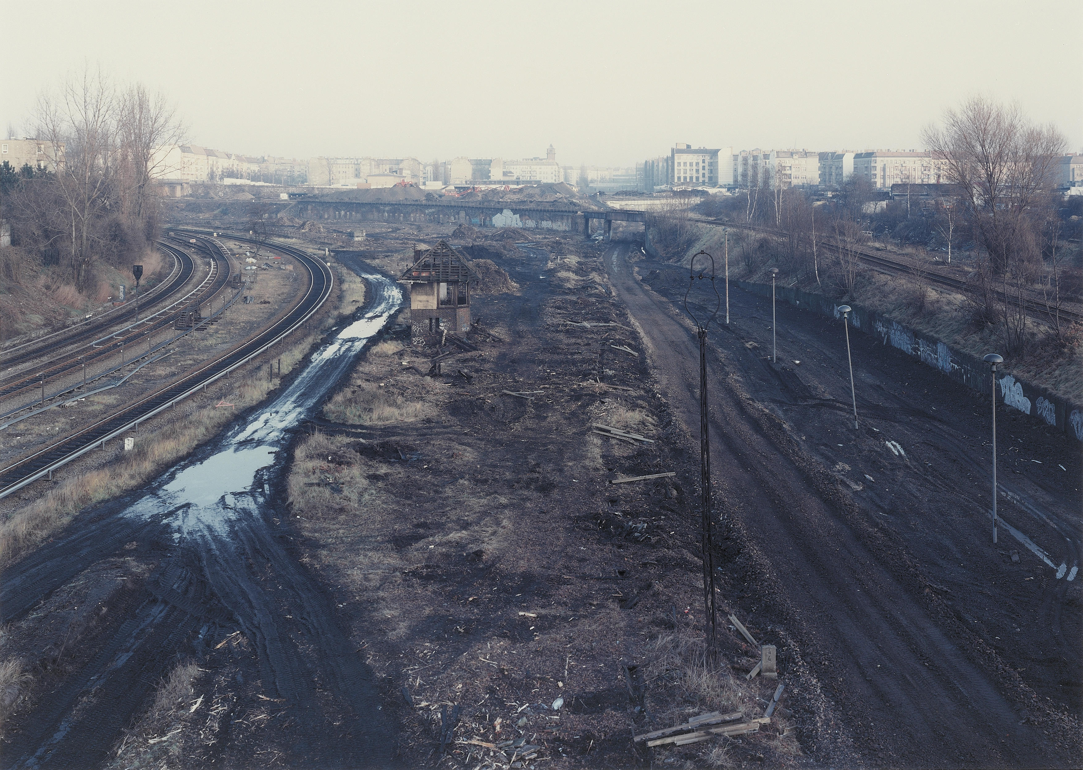 Thomas Struth — Свинемюндер-Брюке, Берлин, 1992