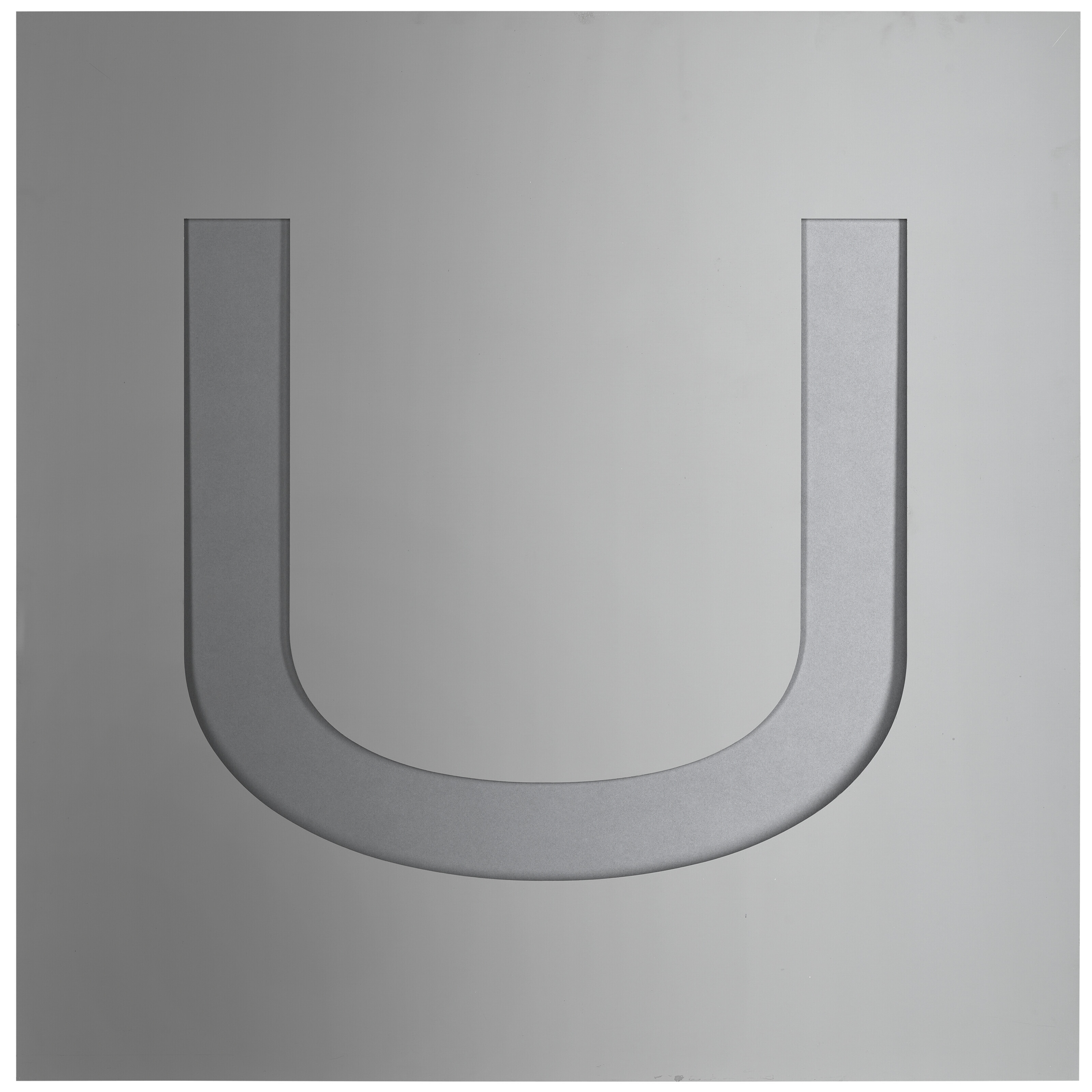 Wade Guyton — U-образный трафарет