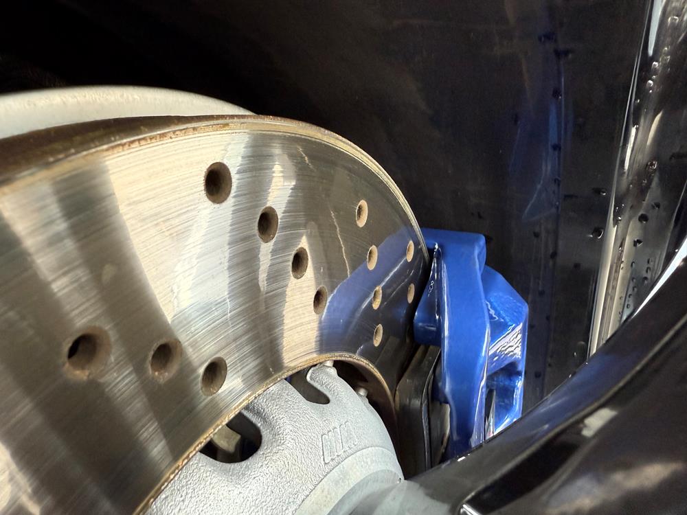 caras.ru — BMW M5 Competition — Купить!