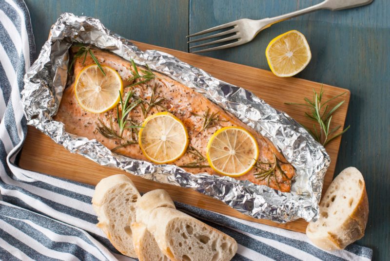 Запечённая семга с лимоном