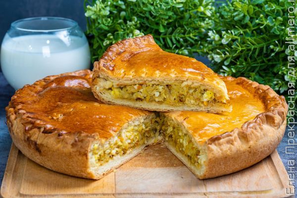 Пирог с капустой и яйцом