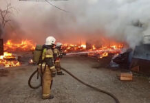 Масштабное возгорание на нефтехранилище в Пермском крае cbd5c68f-5757-4f29-8e40-433c91285a1e-6752a804